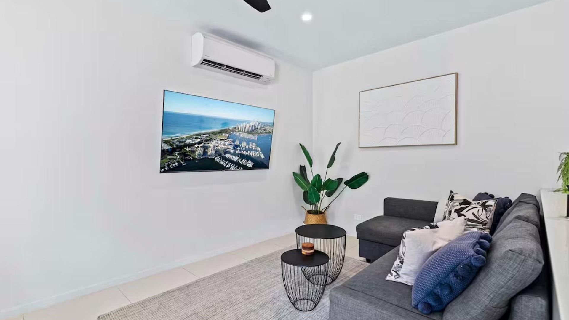 Park Avenue 1br Hideaway King Bd Private Courtyard Apartment
