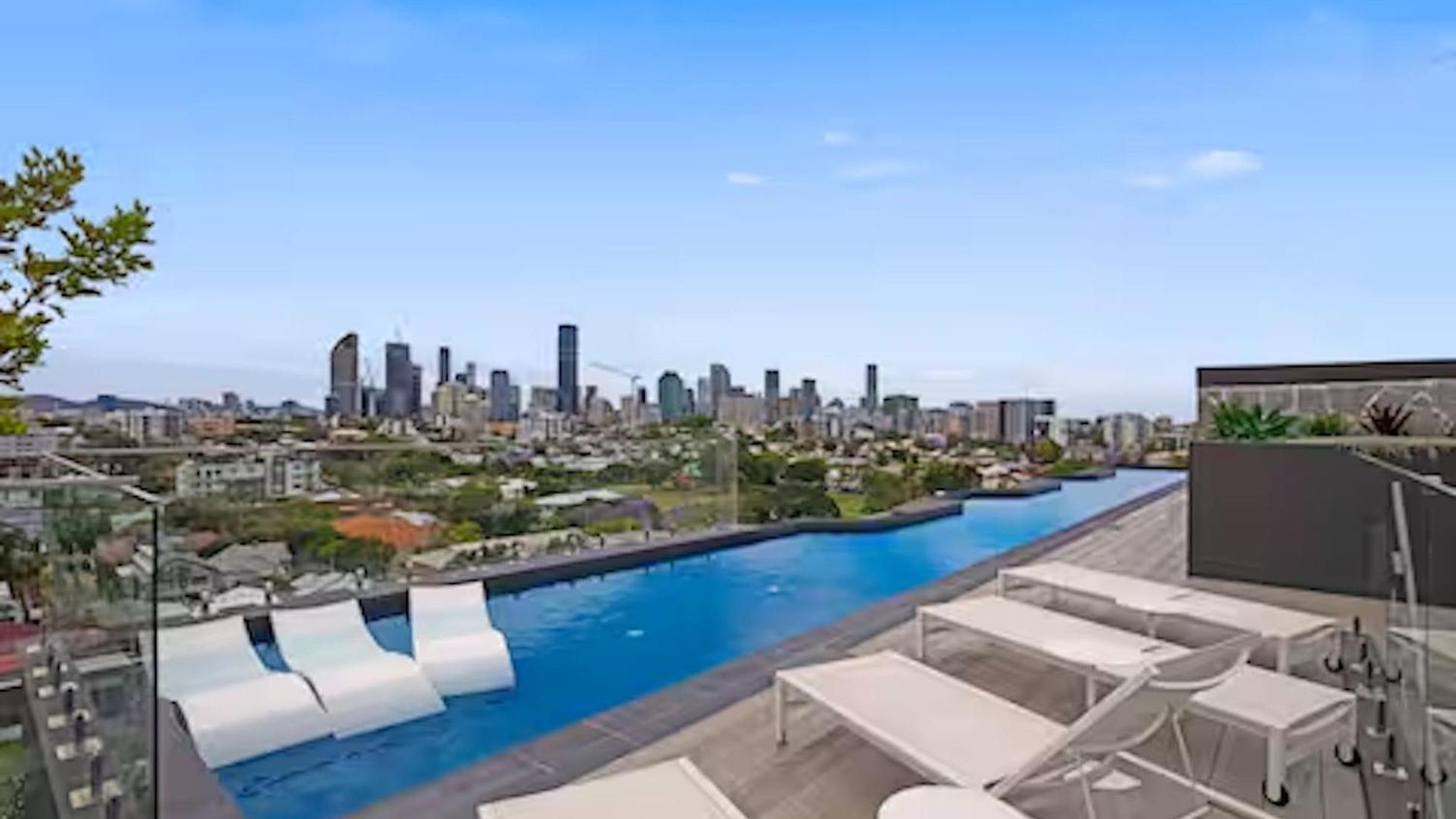 Gabba Oasis - Luxury 3br & Pool Apartment *