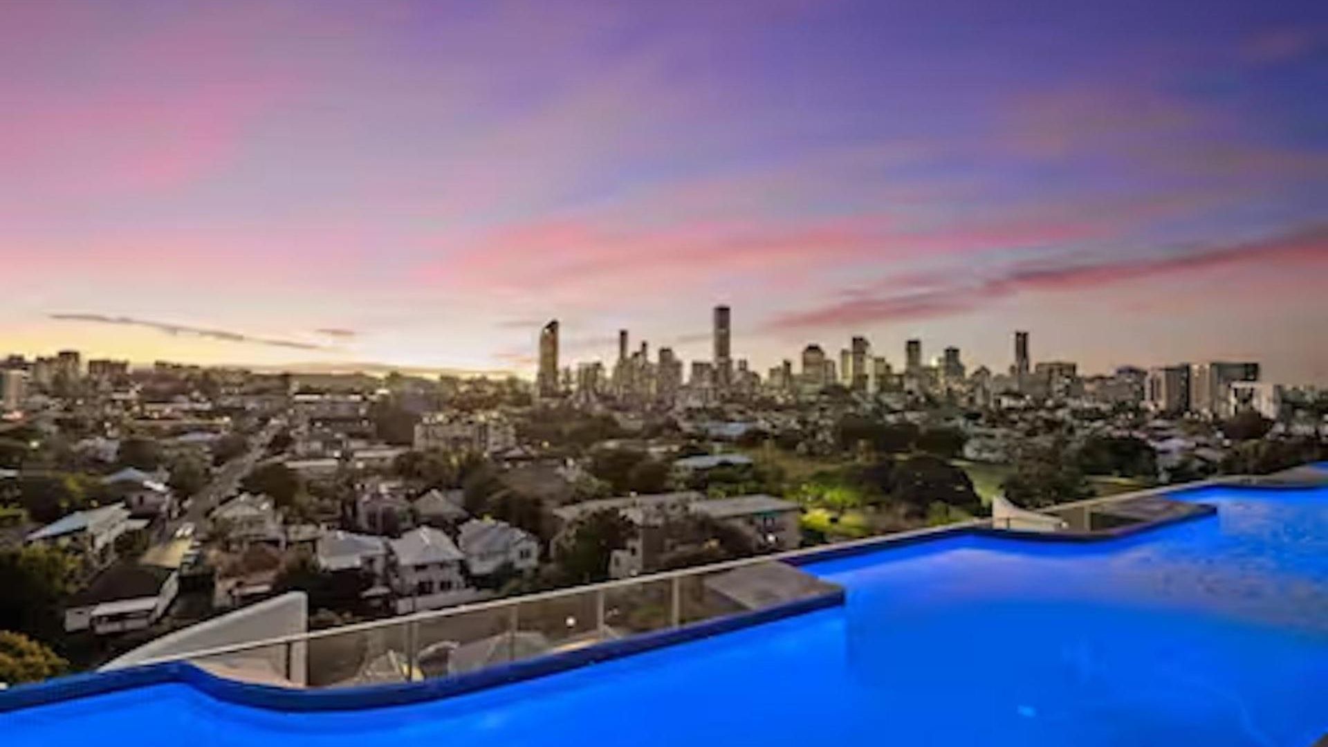 Gabba Oasis - Luxury 3br & Pool Apartment *