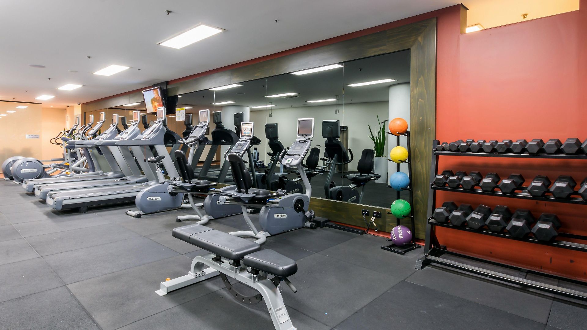 Intercontinental By Ihg Hotel 5*