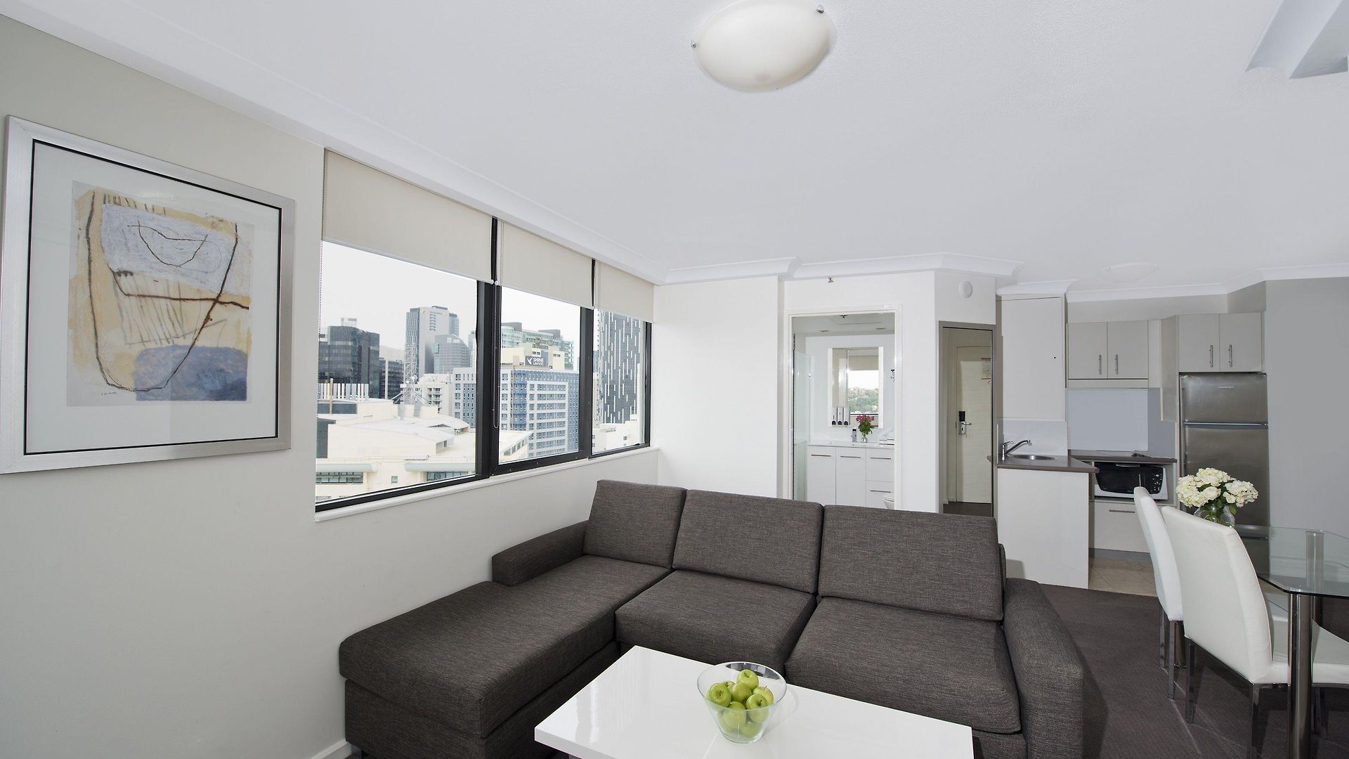 Aparthotel Park Regis North Quay 4*