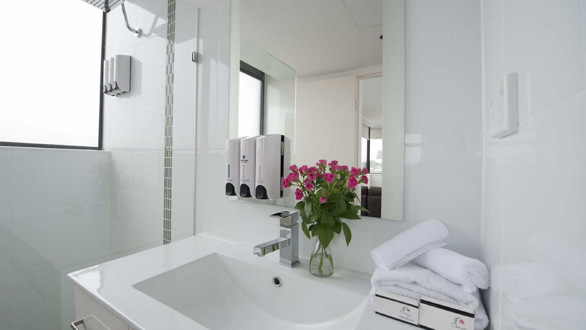 Park Regis North Quay 4*
