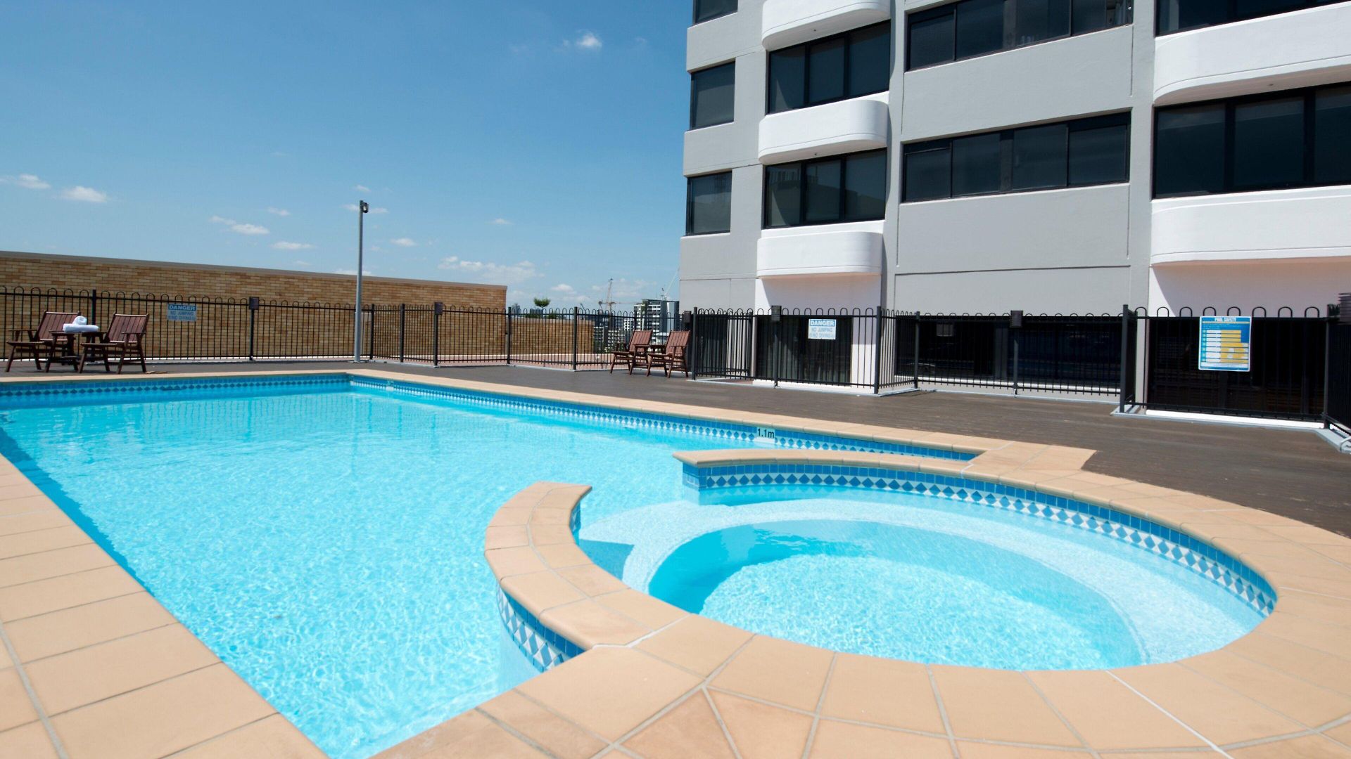 Park Regis North Quay Aparthotel