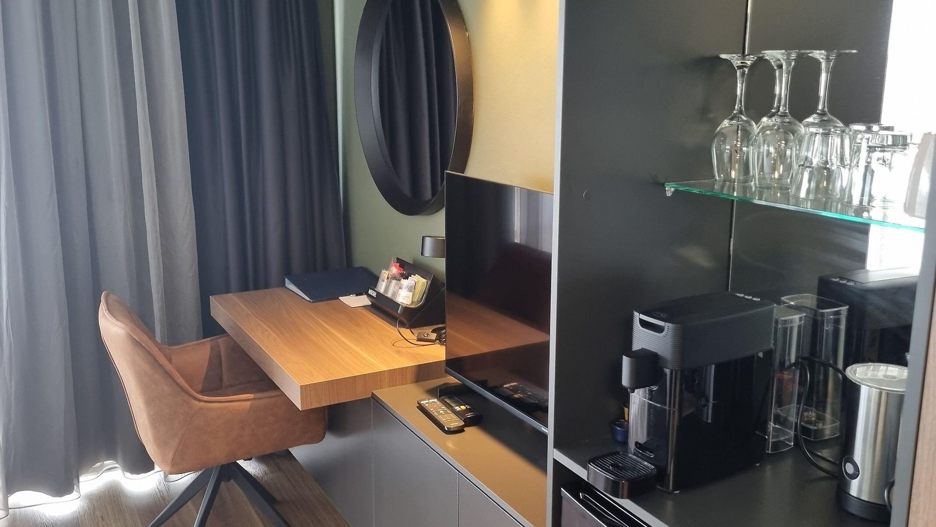 Tower Mill 4* Brisbane