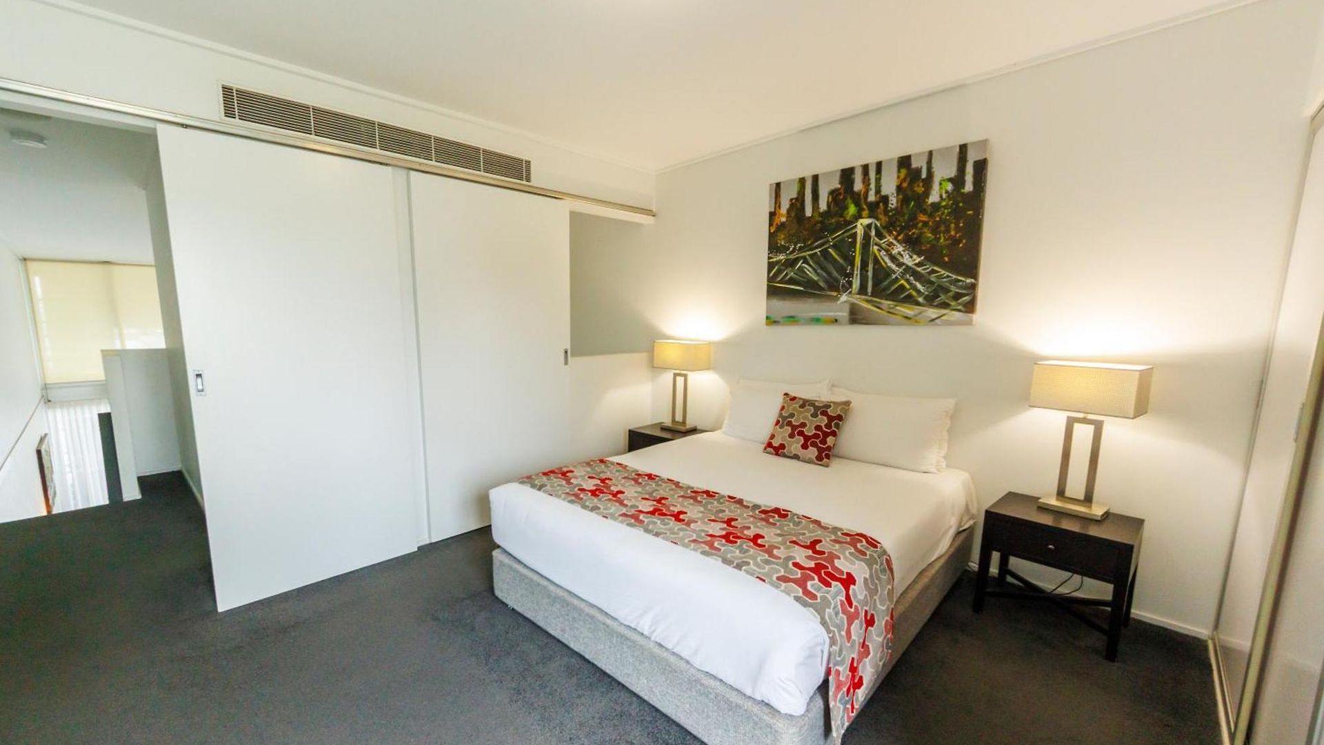 Aparthotel The Miro 4*