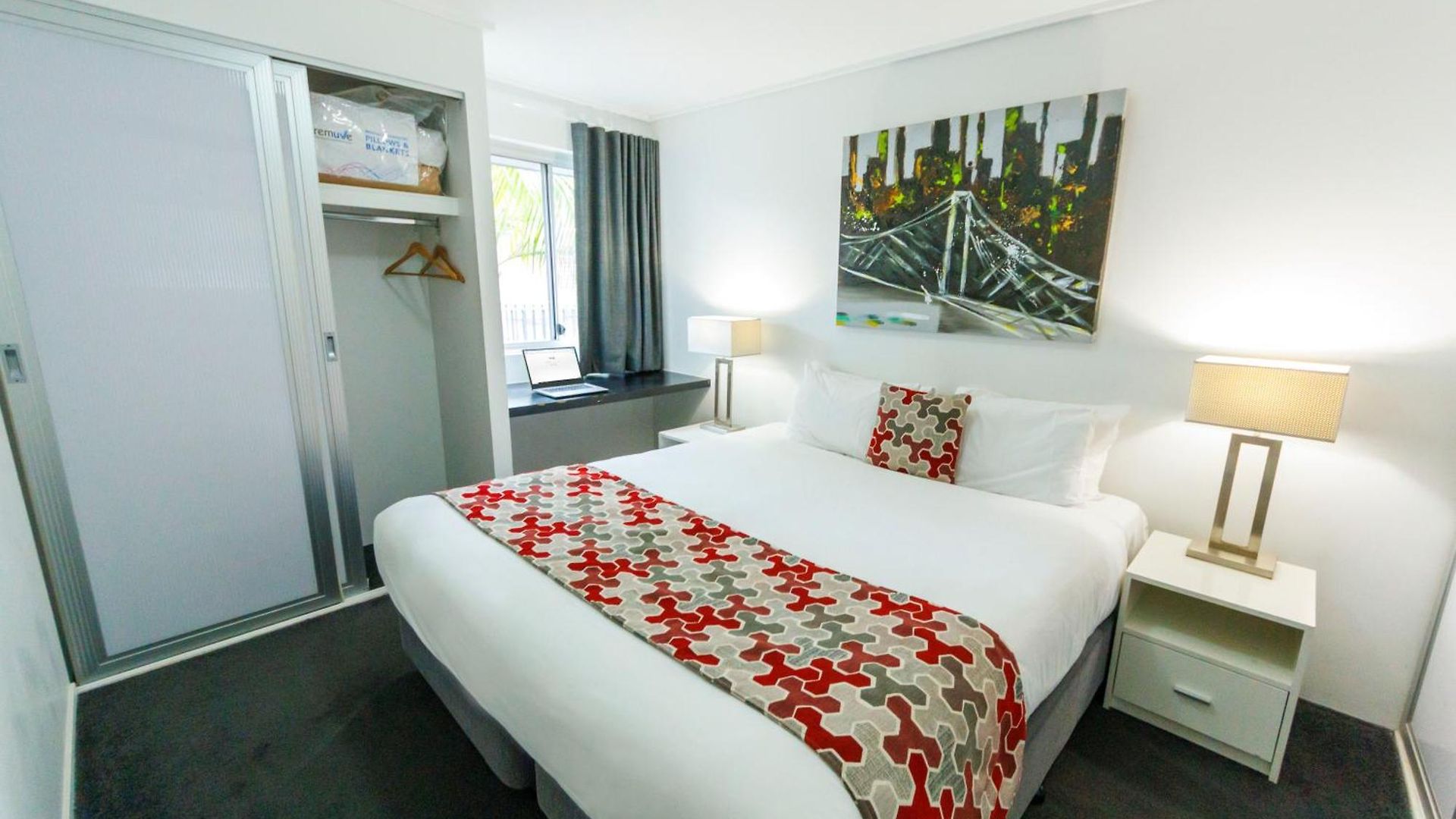 The Miro 4* Brisbane