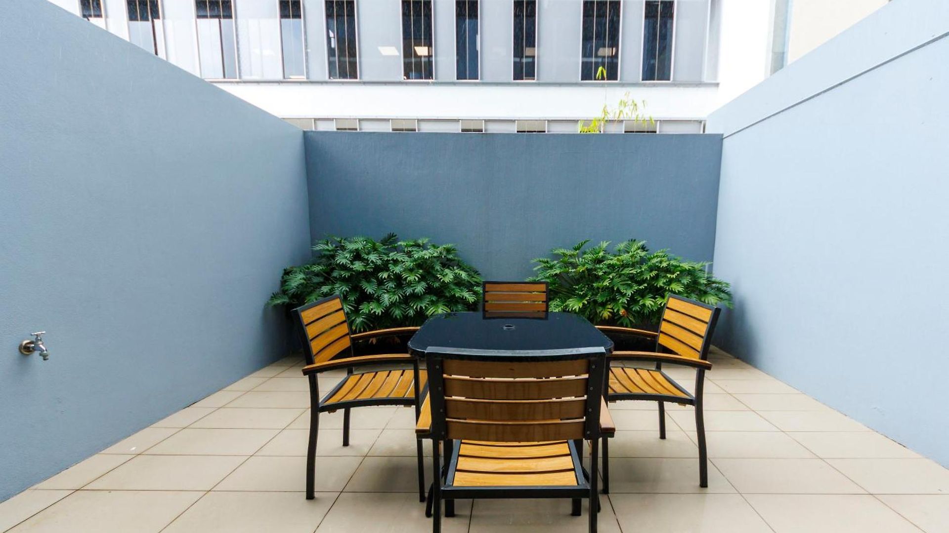 Atrio Aparthotel 4*