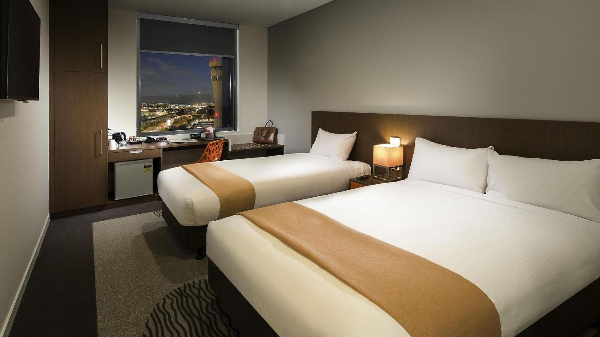 Hotel Ibis Airport