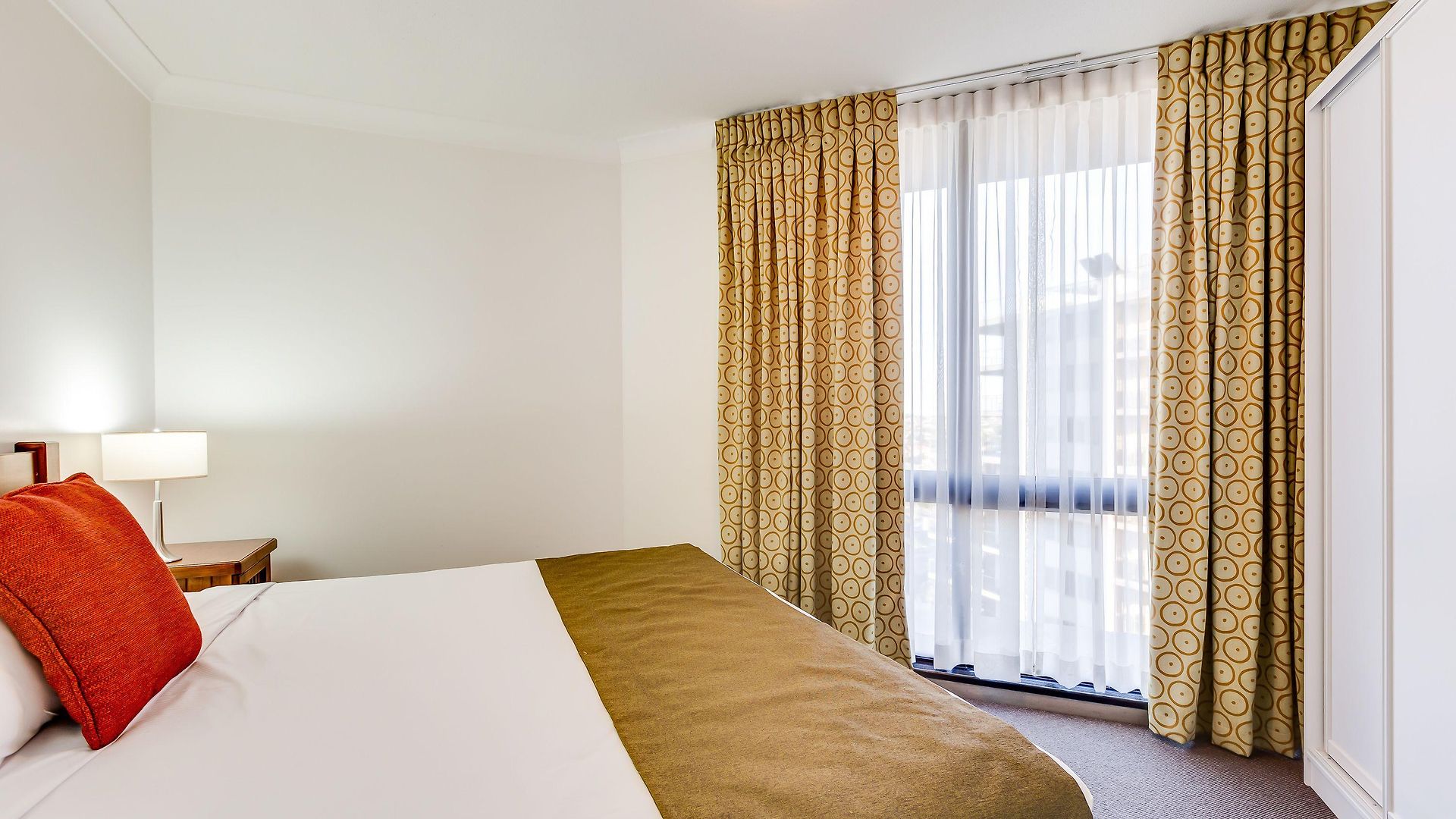 Hillcrest 4* Brisbane