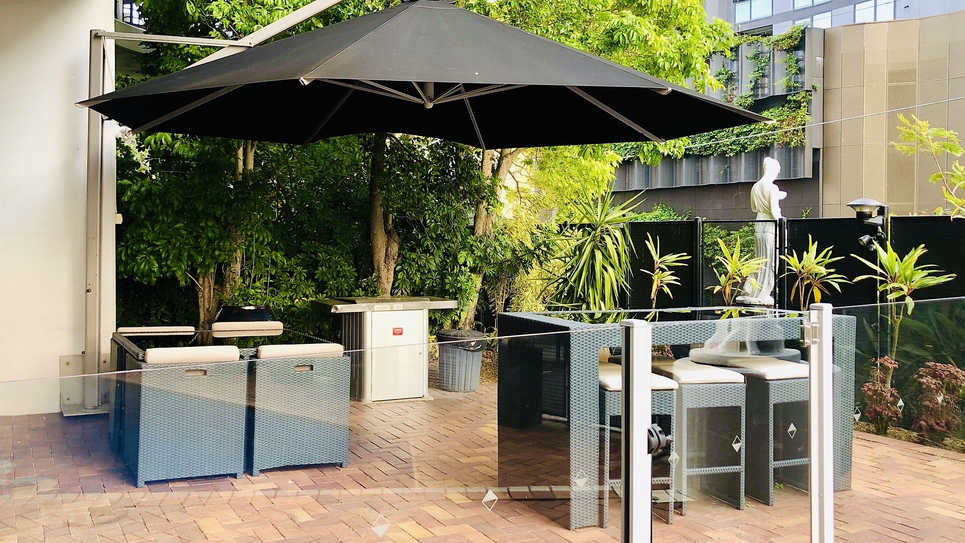 Hillcrest Aparthotel 4*