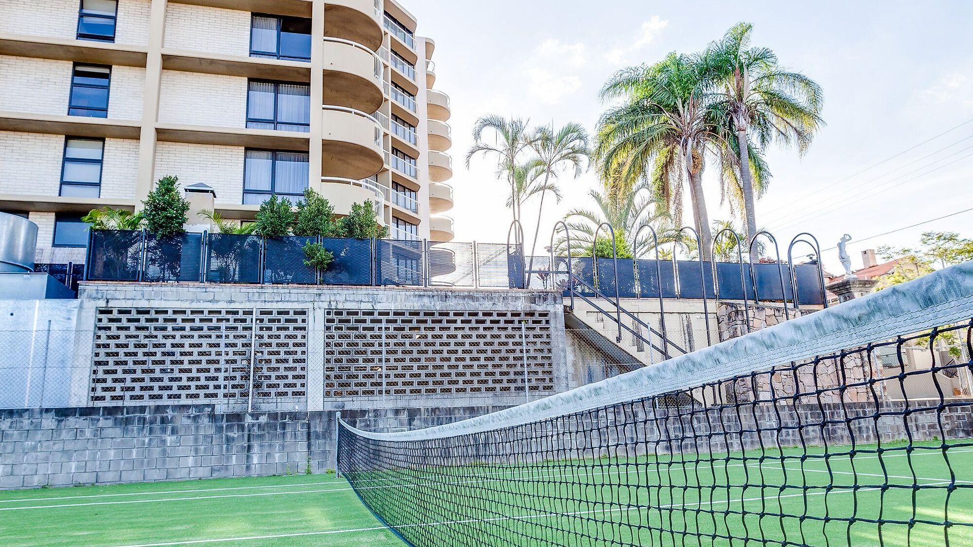Hillcrest 4* Brisbane