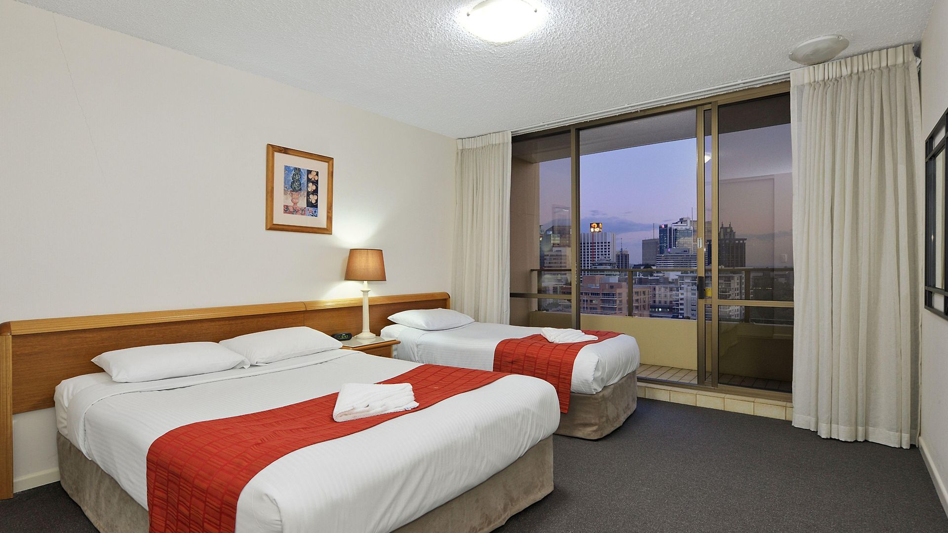 Summit Aparthotel 4*