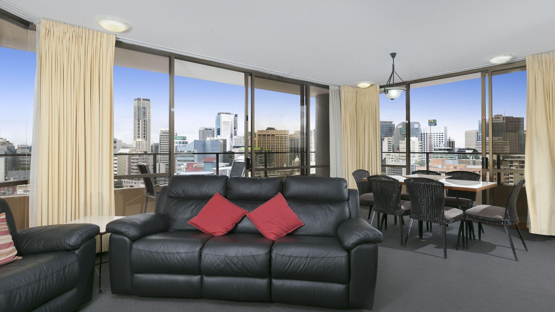 Summit Aparthotel