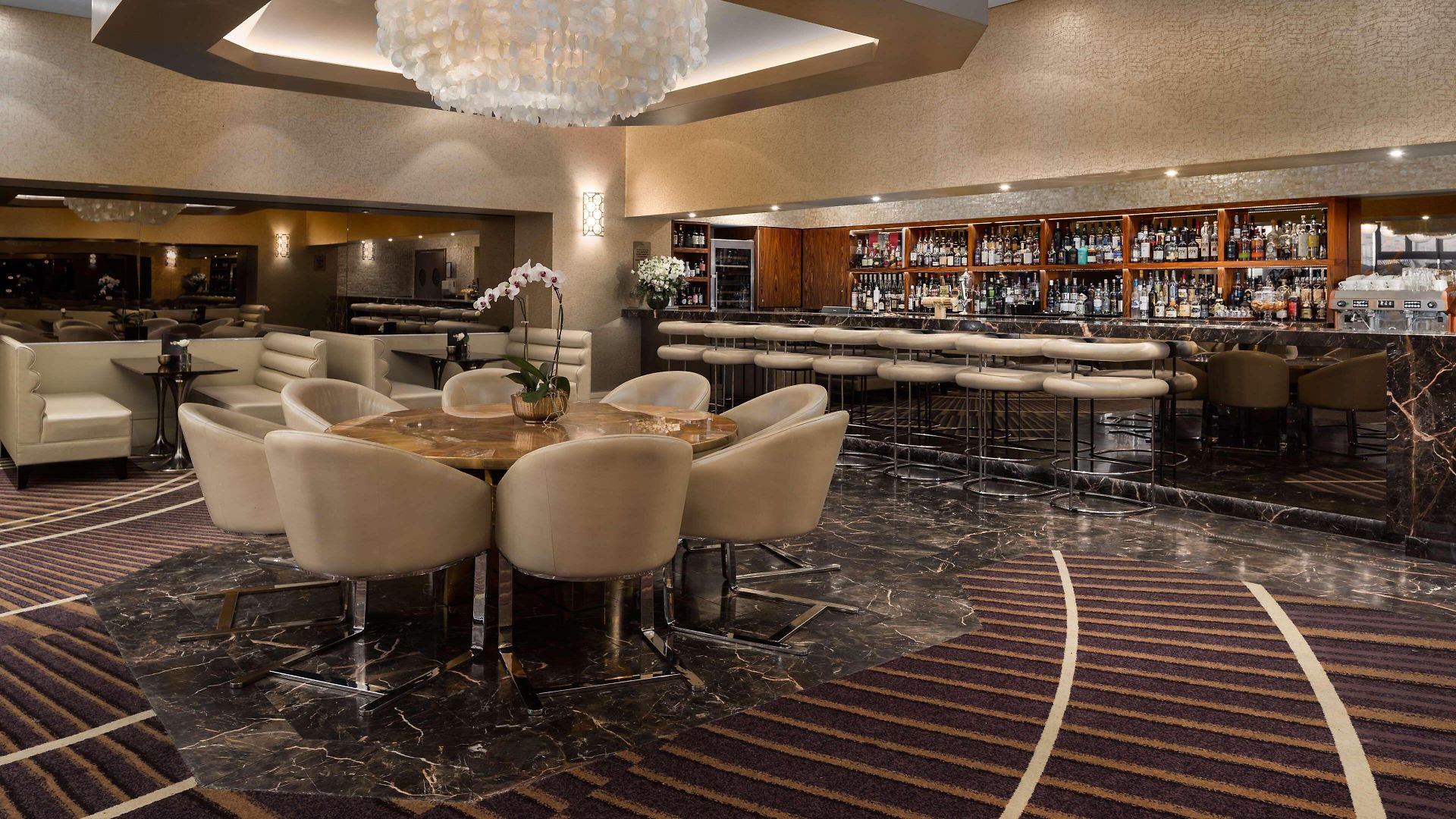 Rydges South Bank 4*