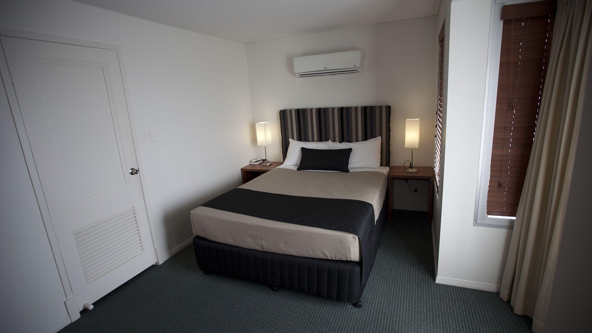 Inn Comfort & Northgate Airport 4*