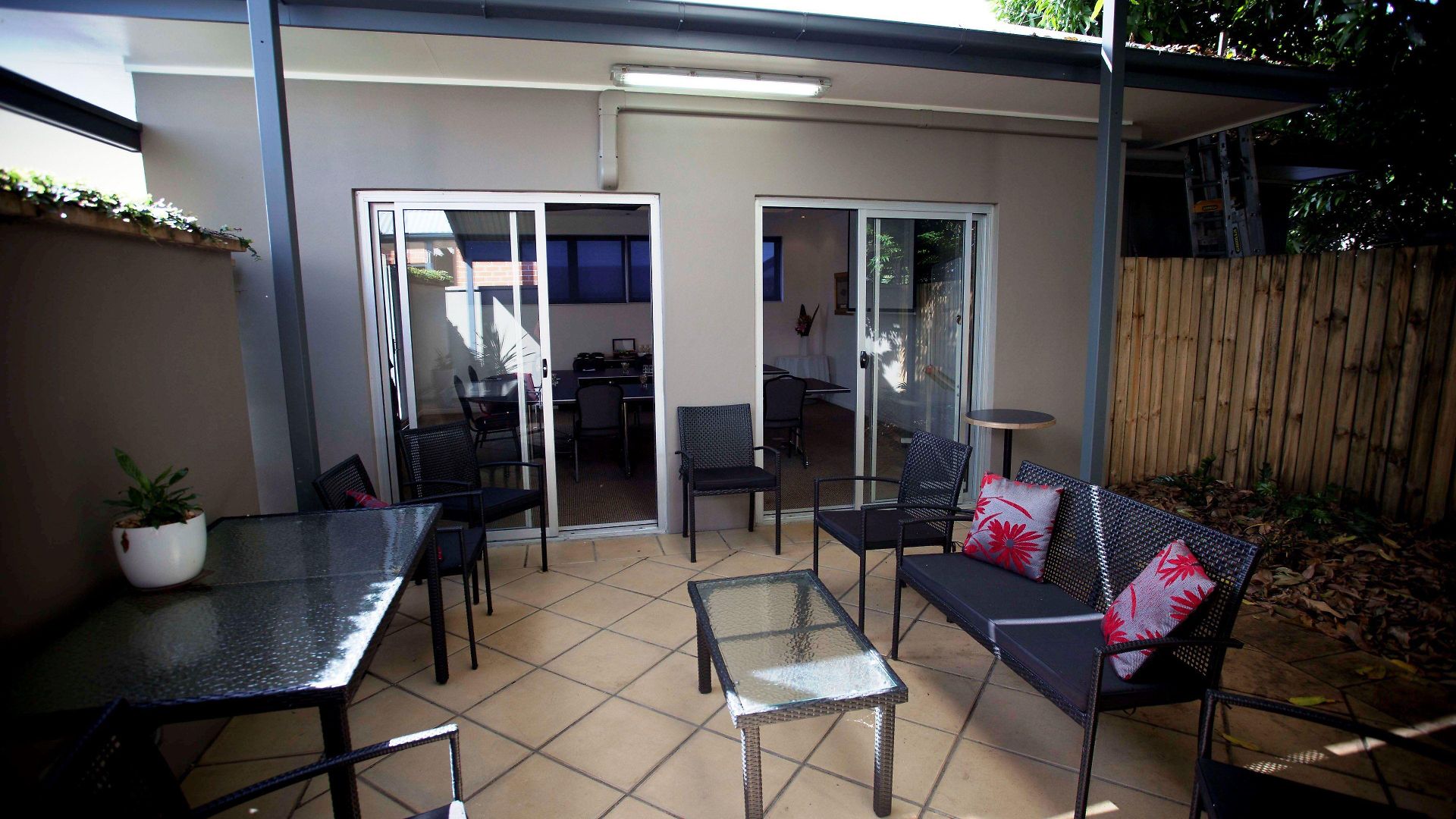 Comfort & Northgate Airport Inn 4*