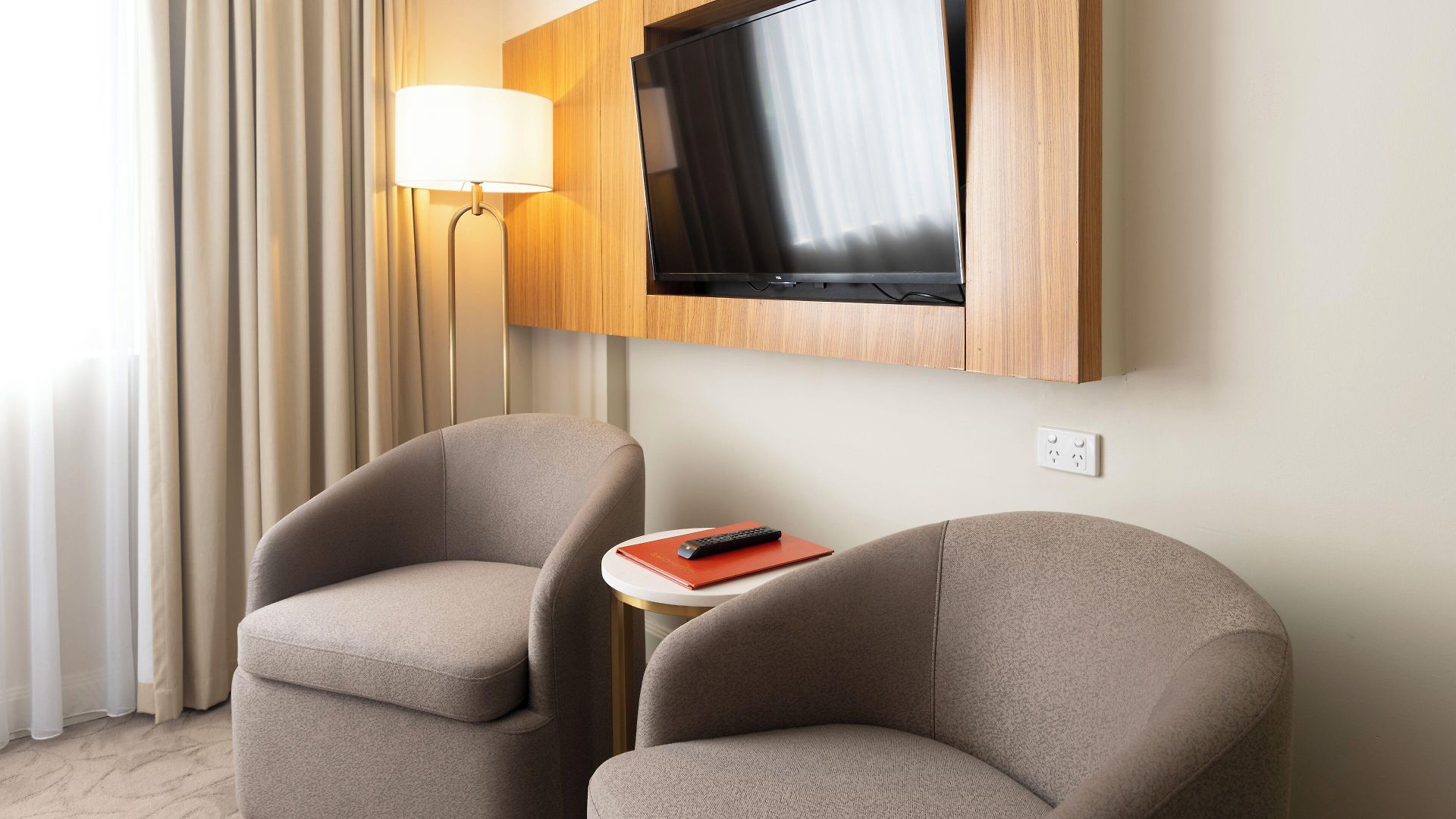 Hotel Diana Woolloongabba 4*