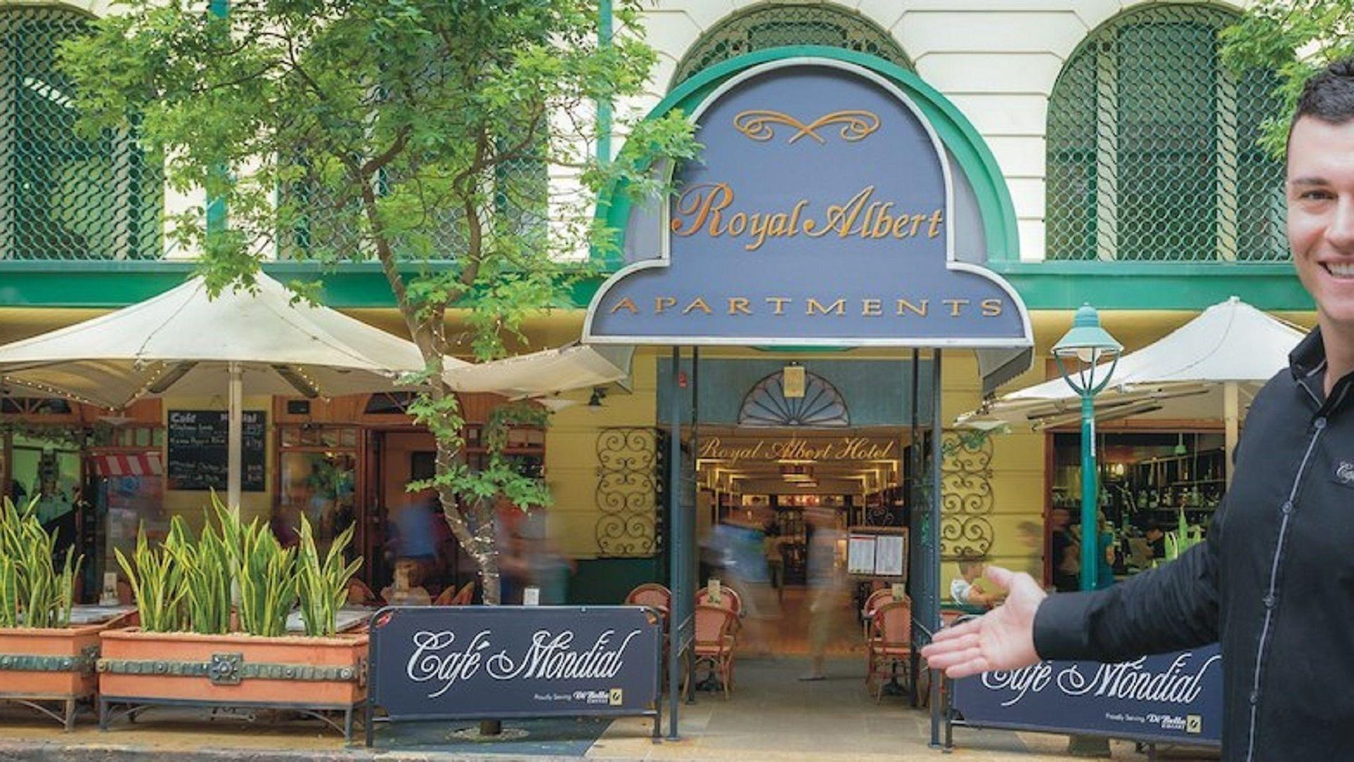 Royal Hotel