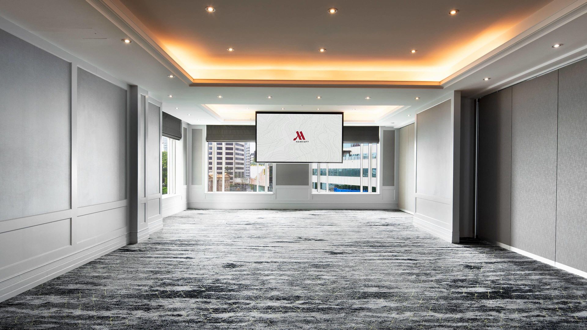 Marriott Hotel 5*