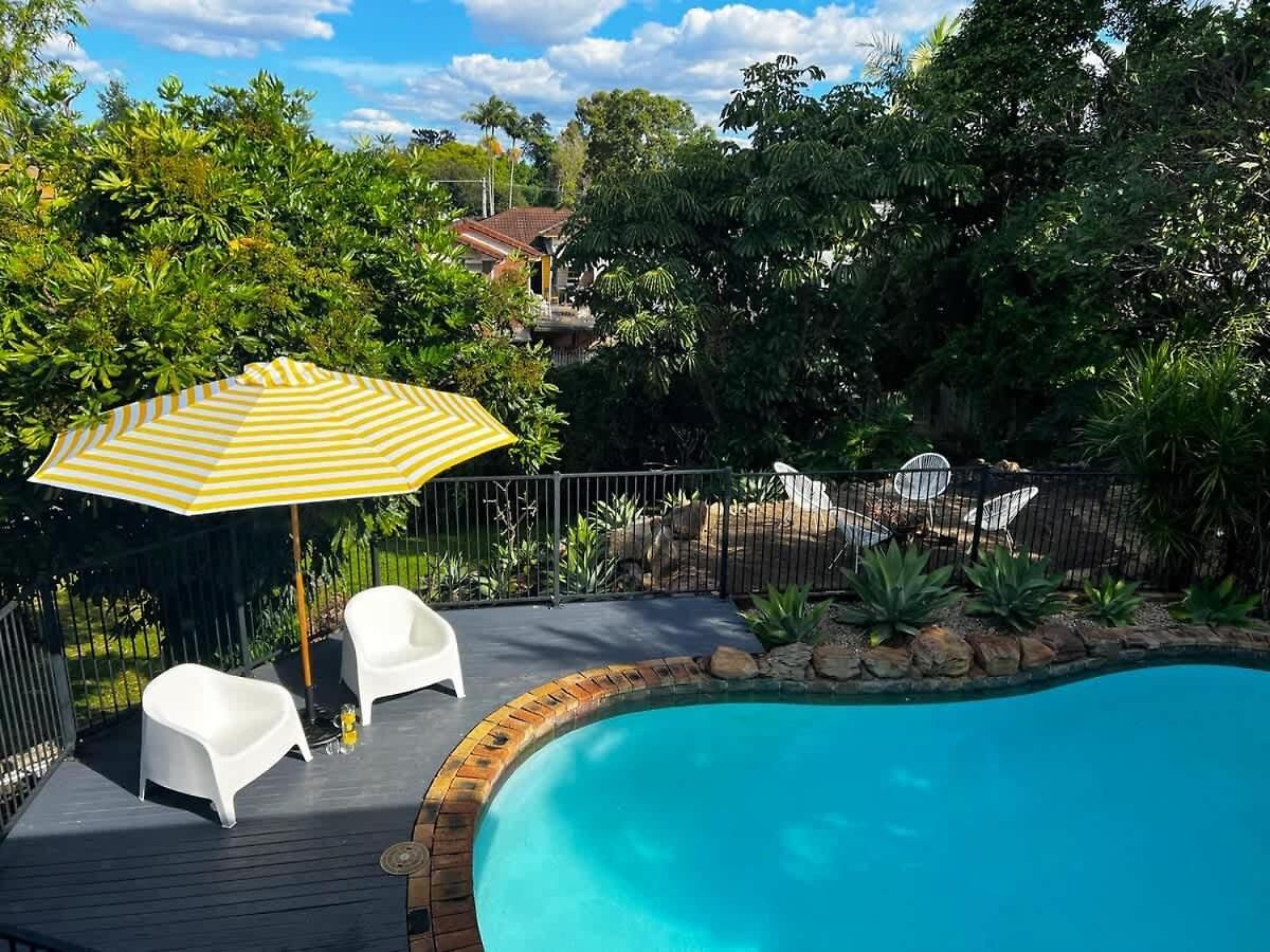 Paddington Springs - Pool & Pet Friendly House Holiday home