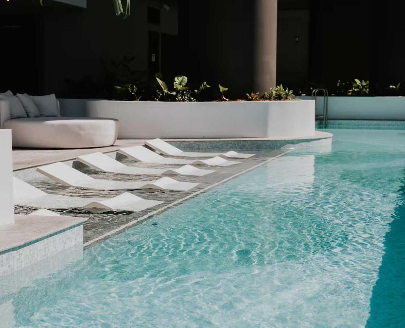 Your Qw Escape - Pool Gym & Stunning Sky View