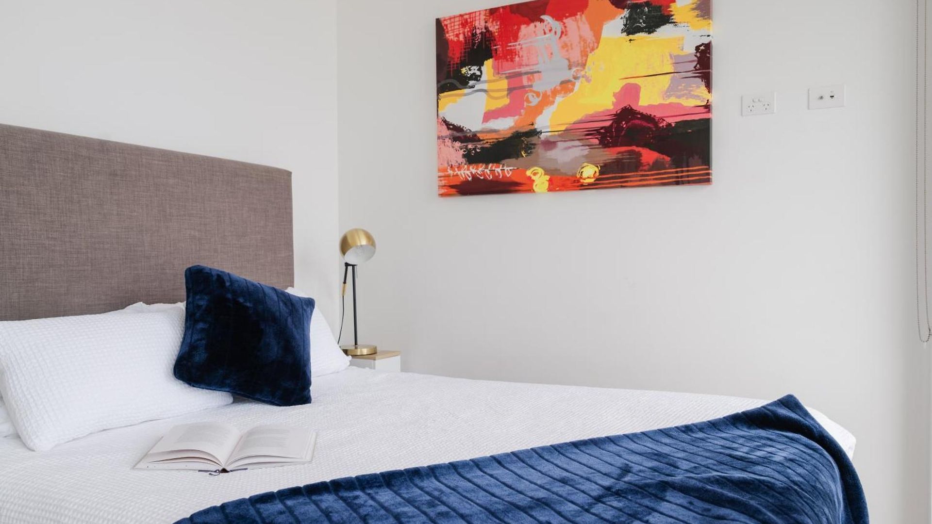 Apartment Bright Cbd 2 Bedroom Resort-style Escape Brisbane
