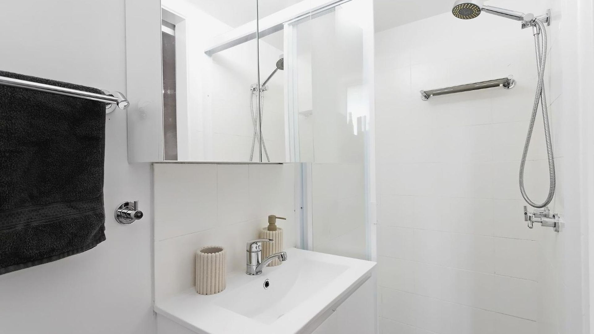 Comfortable 1br Near Uq, River Walks & Pool Brisbane