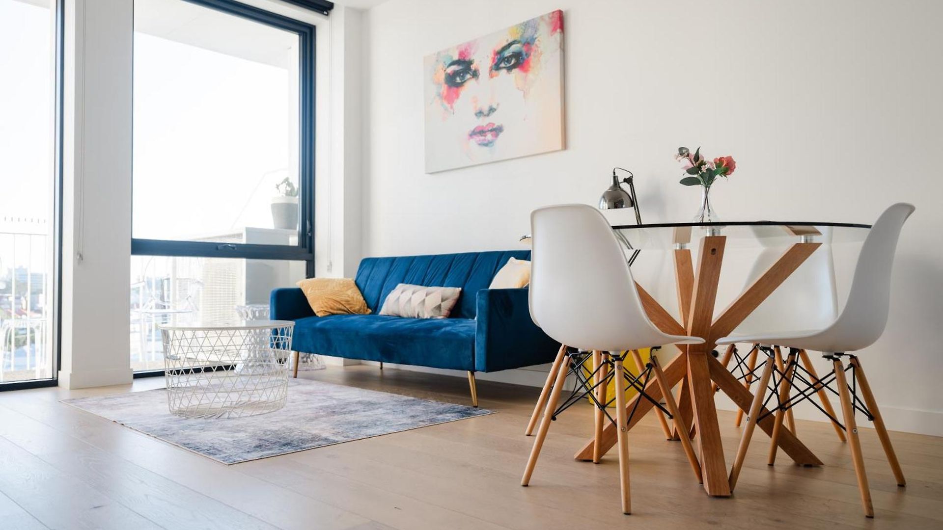 Bright Cbd 2 Bedroom Resort-style Escape Apartment Brisbane