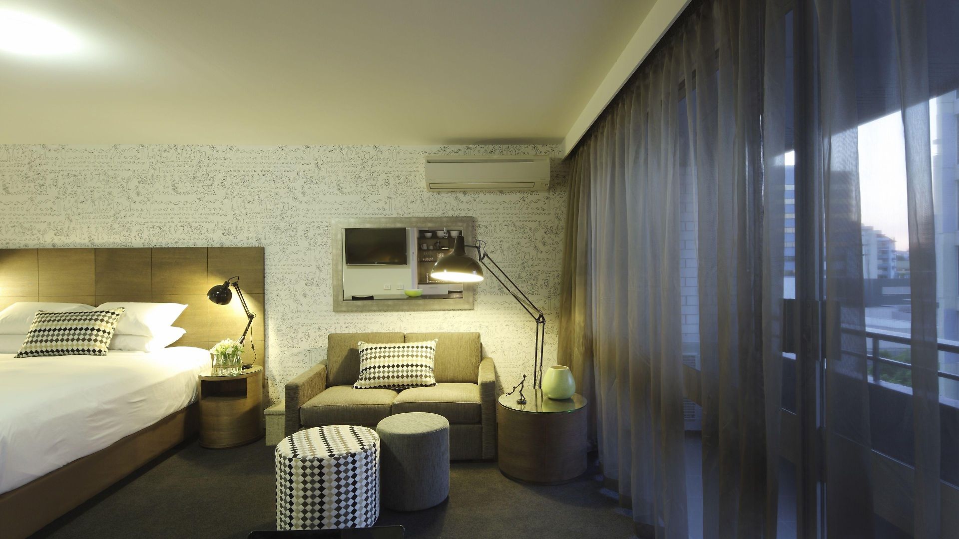 Aparthotel Punthill Spring Hill 5*
