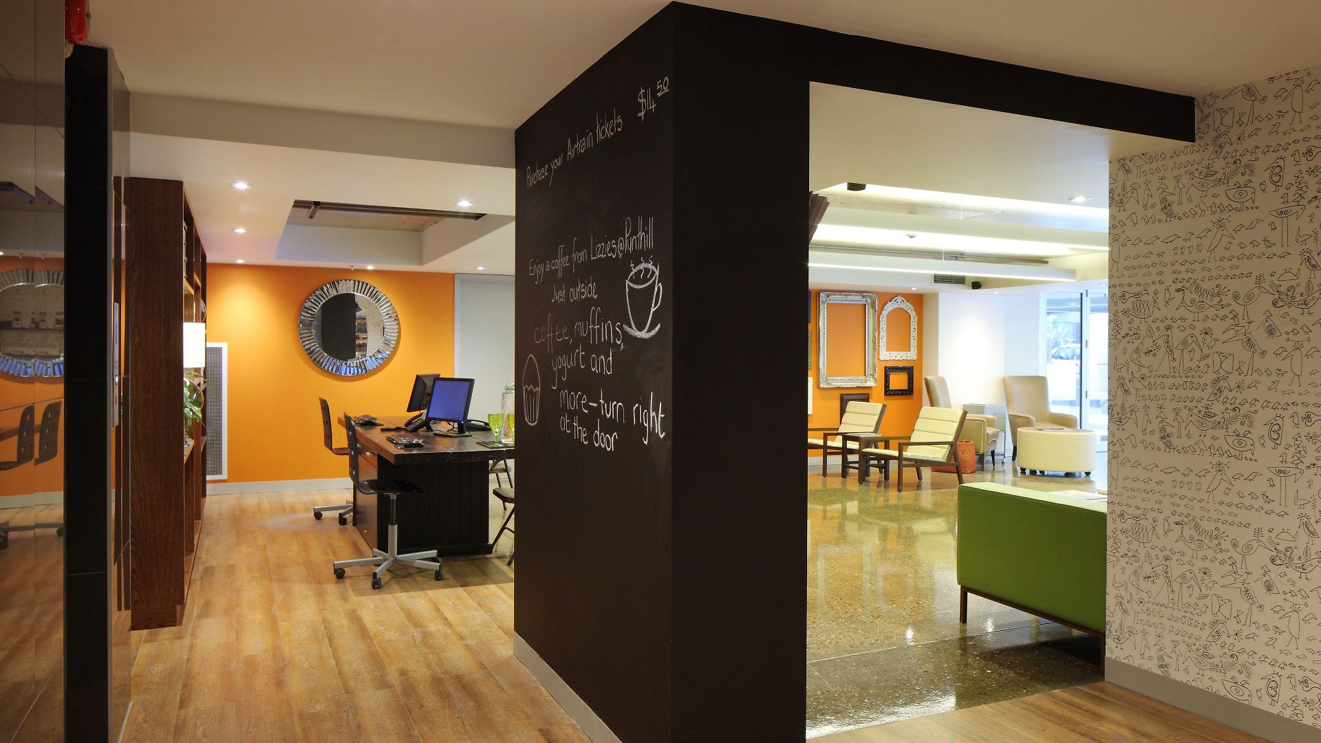 Aparthotel Punthill Spring Hill 5*