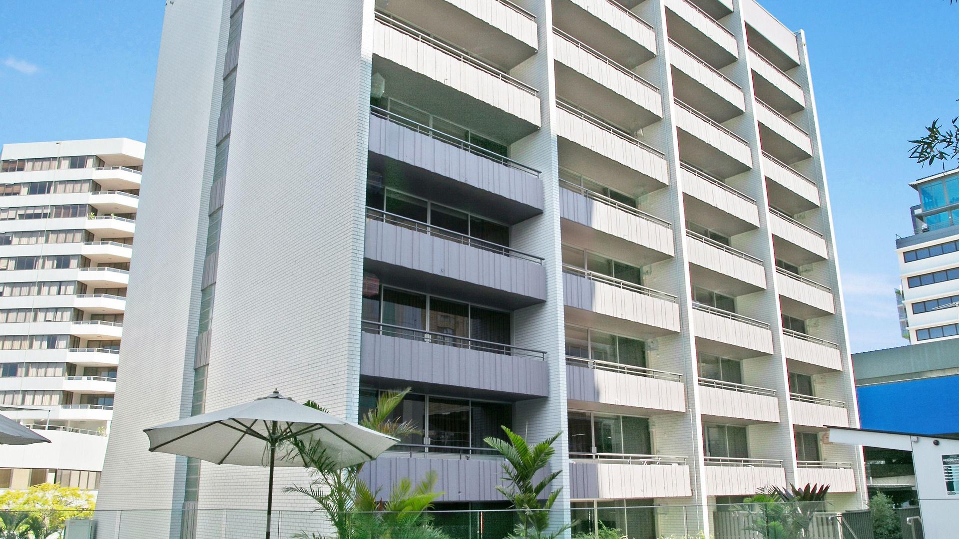 Punthill Spring Hill Aparthotel 5*