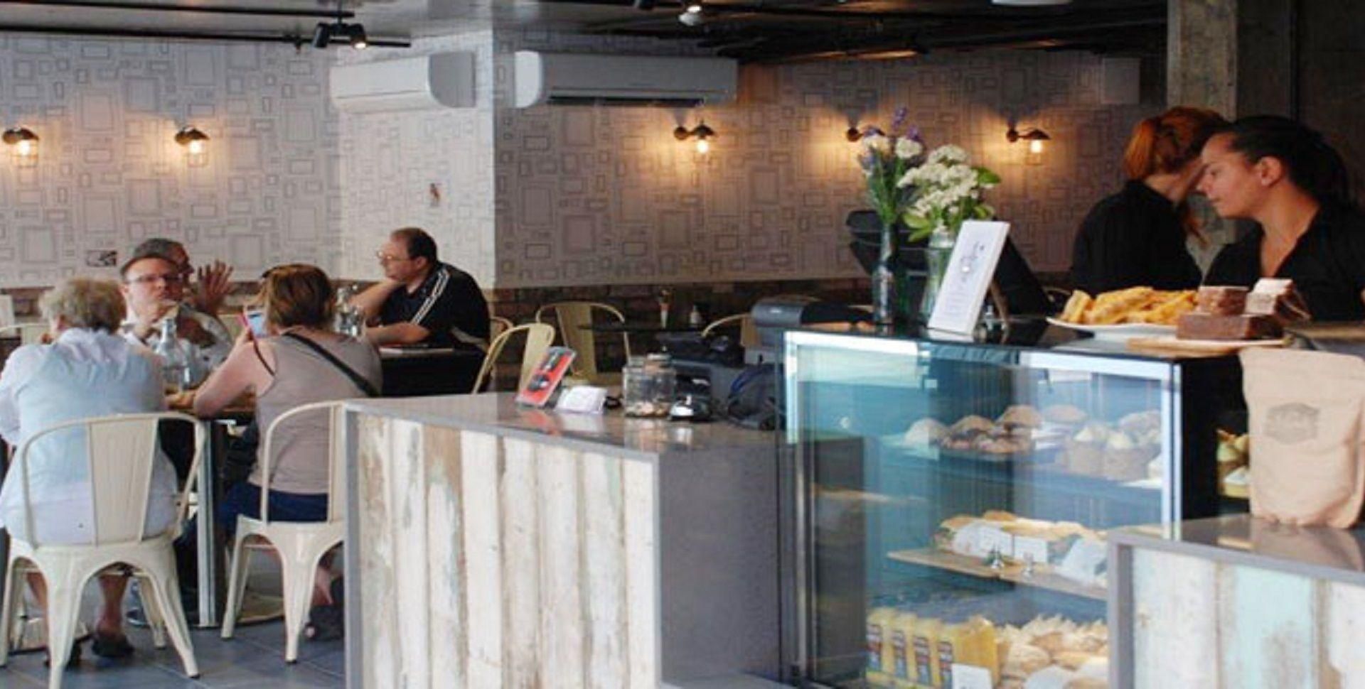 Aparthotel Punthill Spring Hill 5*