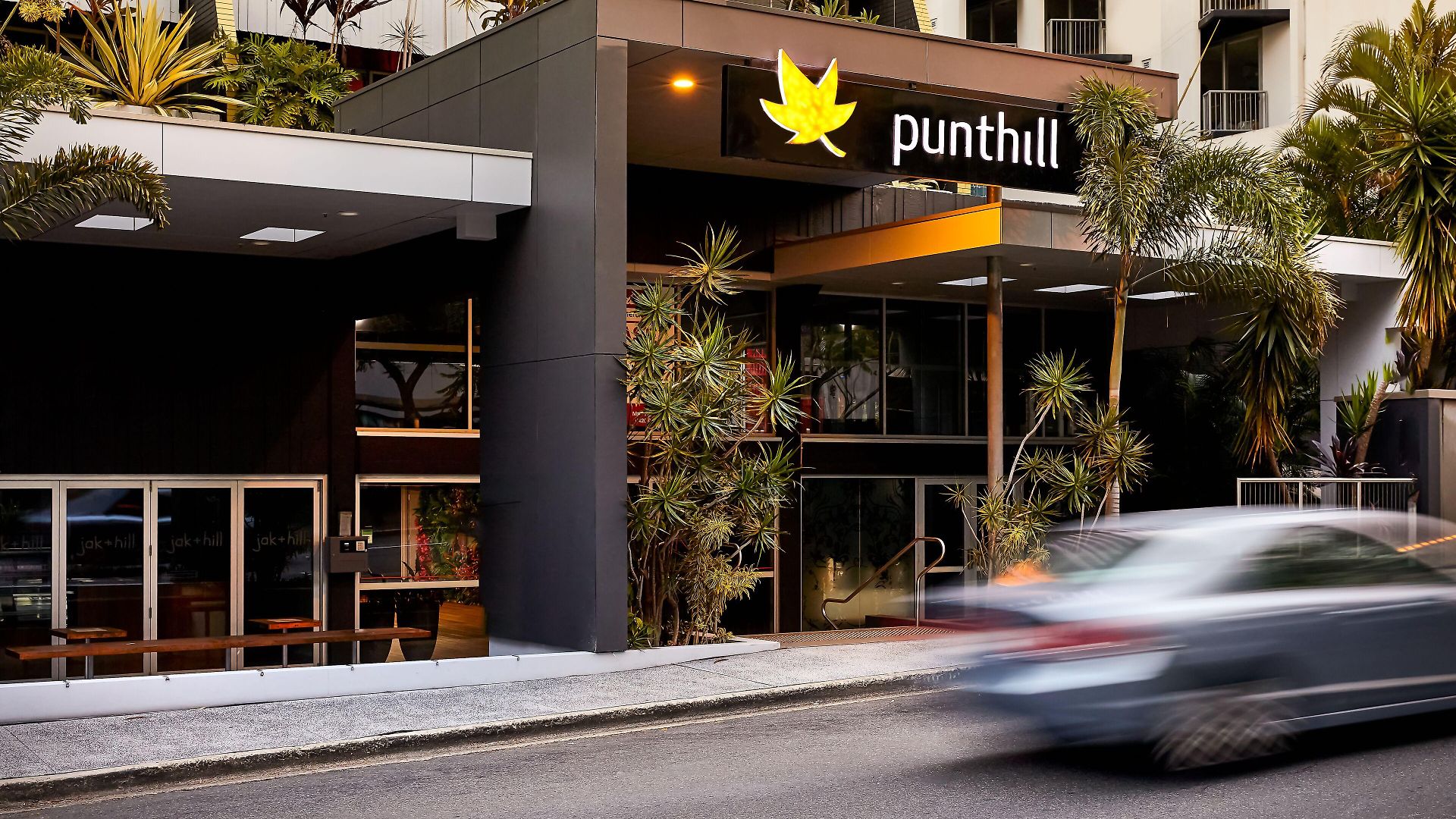 Punthill Spring Hill Aparthotel