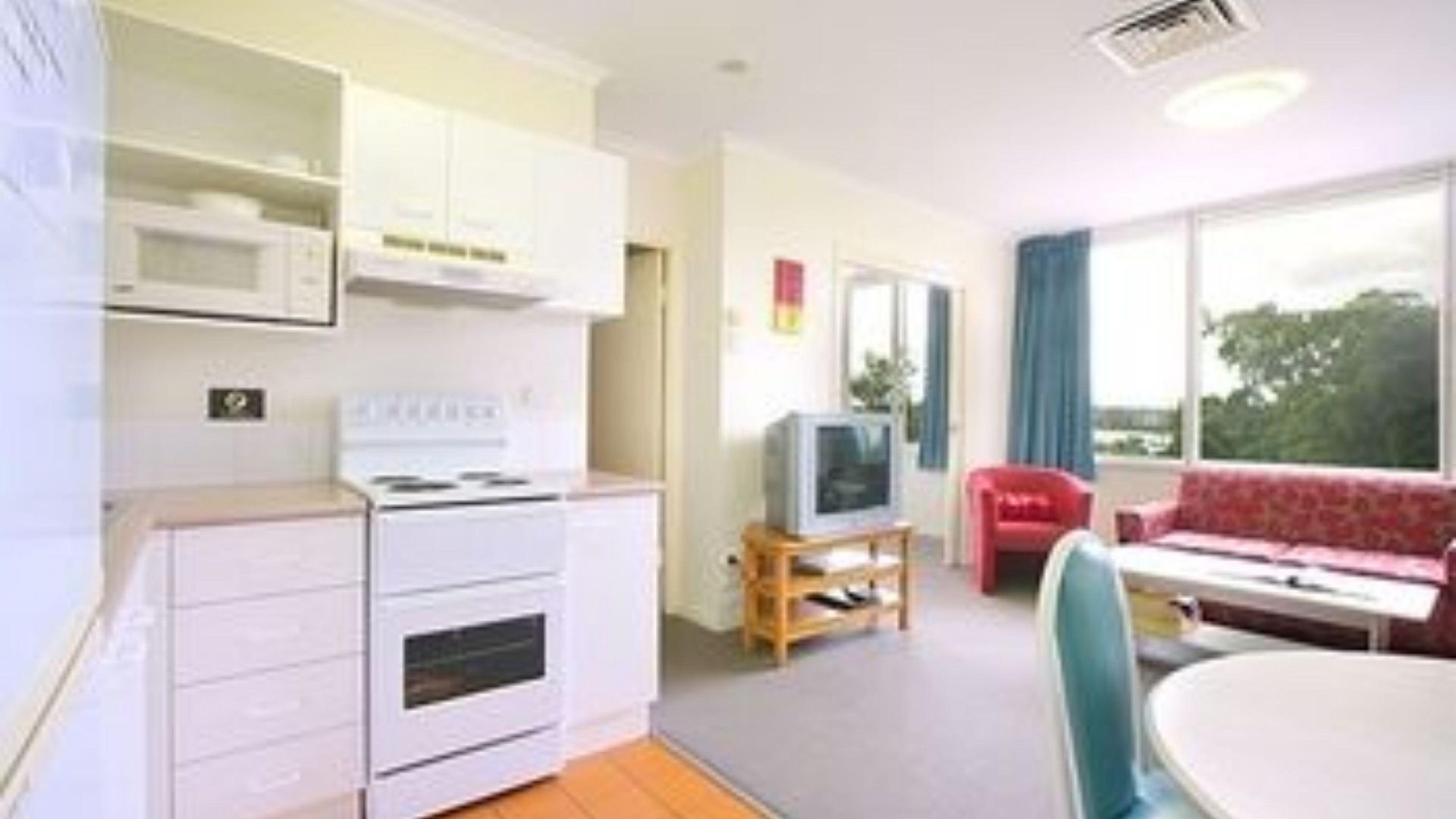 Aparthotel Chasely 4*