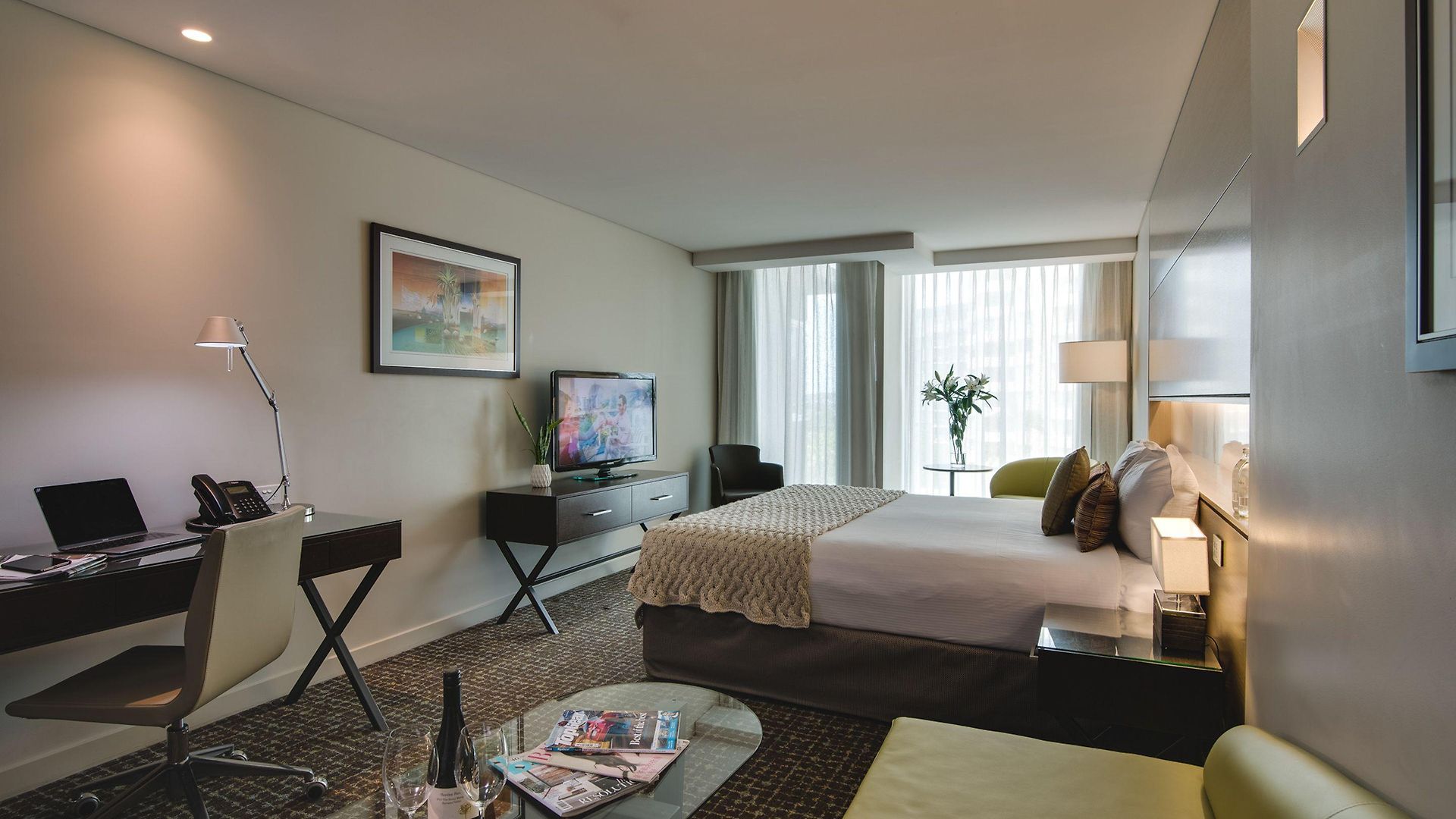 Point Hotel