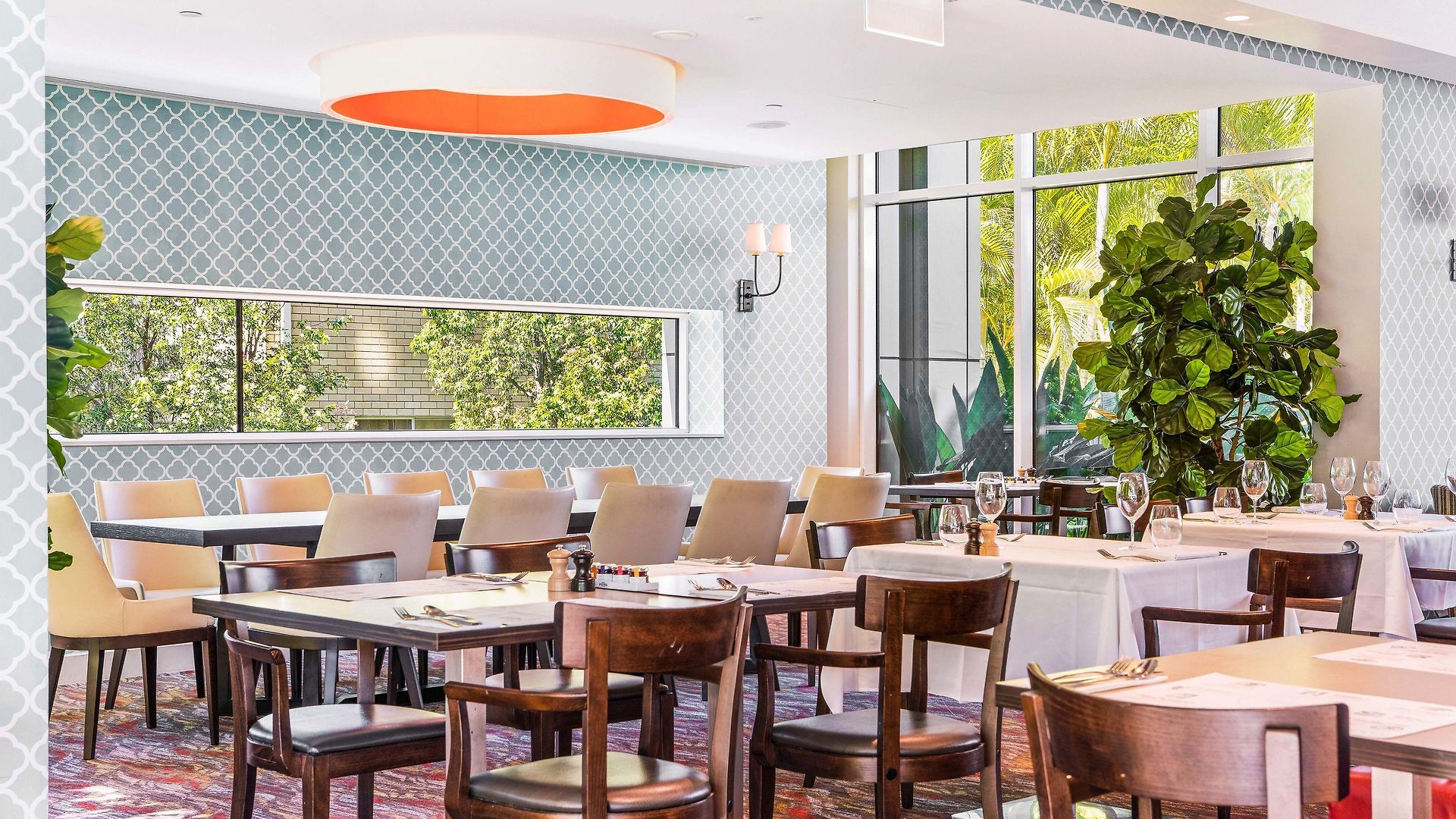 Point Hotel 5*