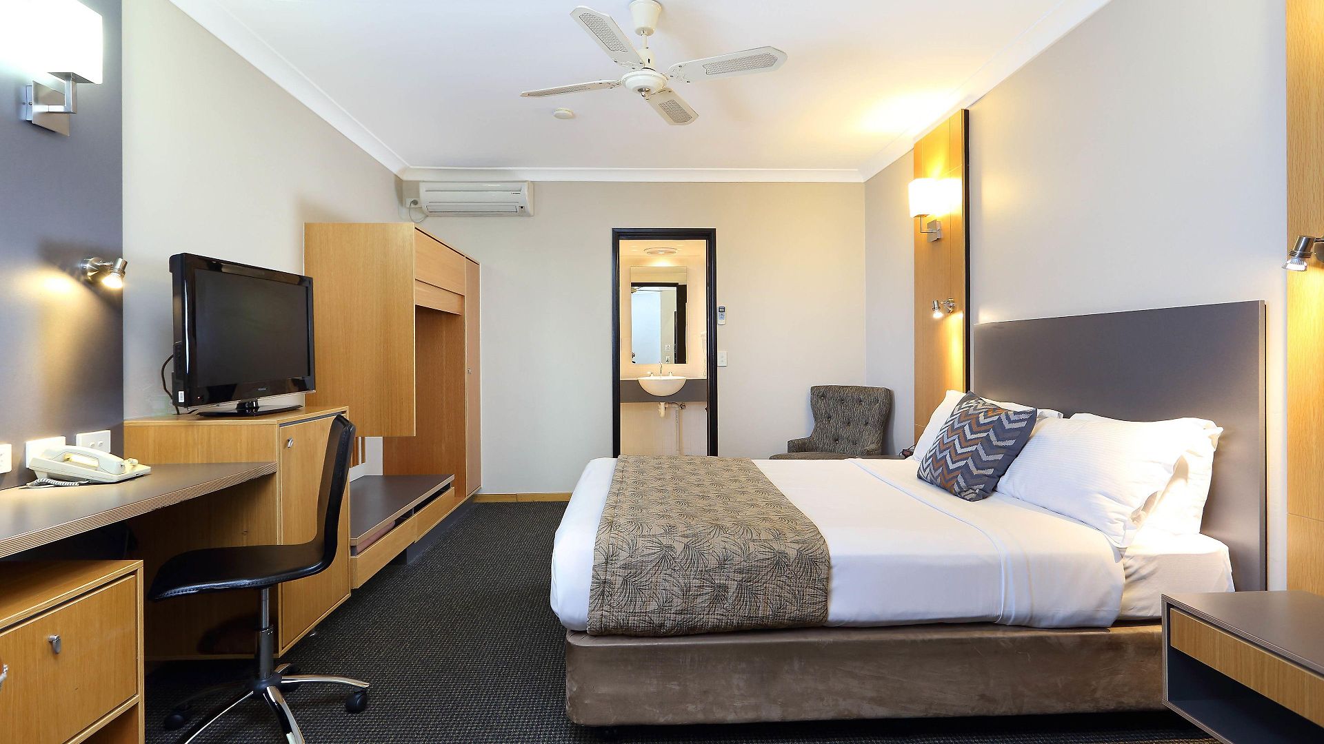 Hotel International Virginia Brisbane