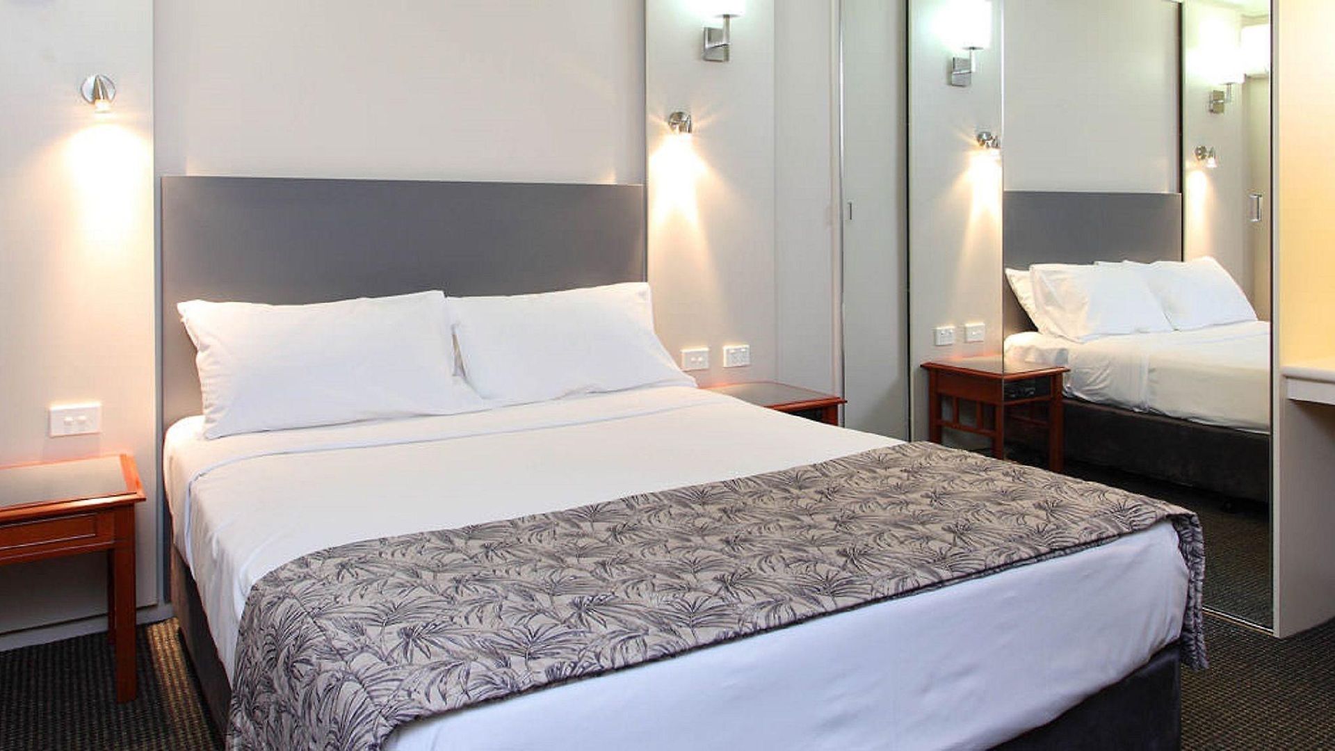 Hotel International Virginia 4*