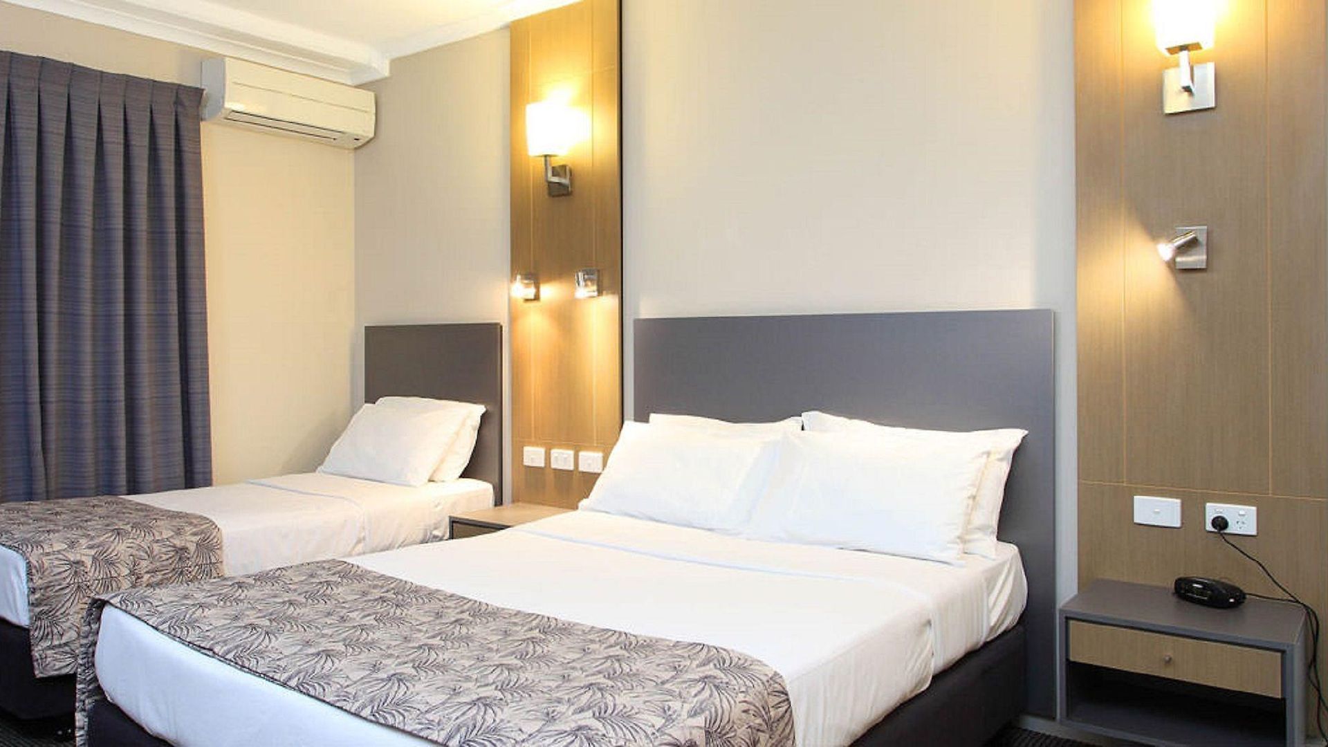 International Virginia Hotel