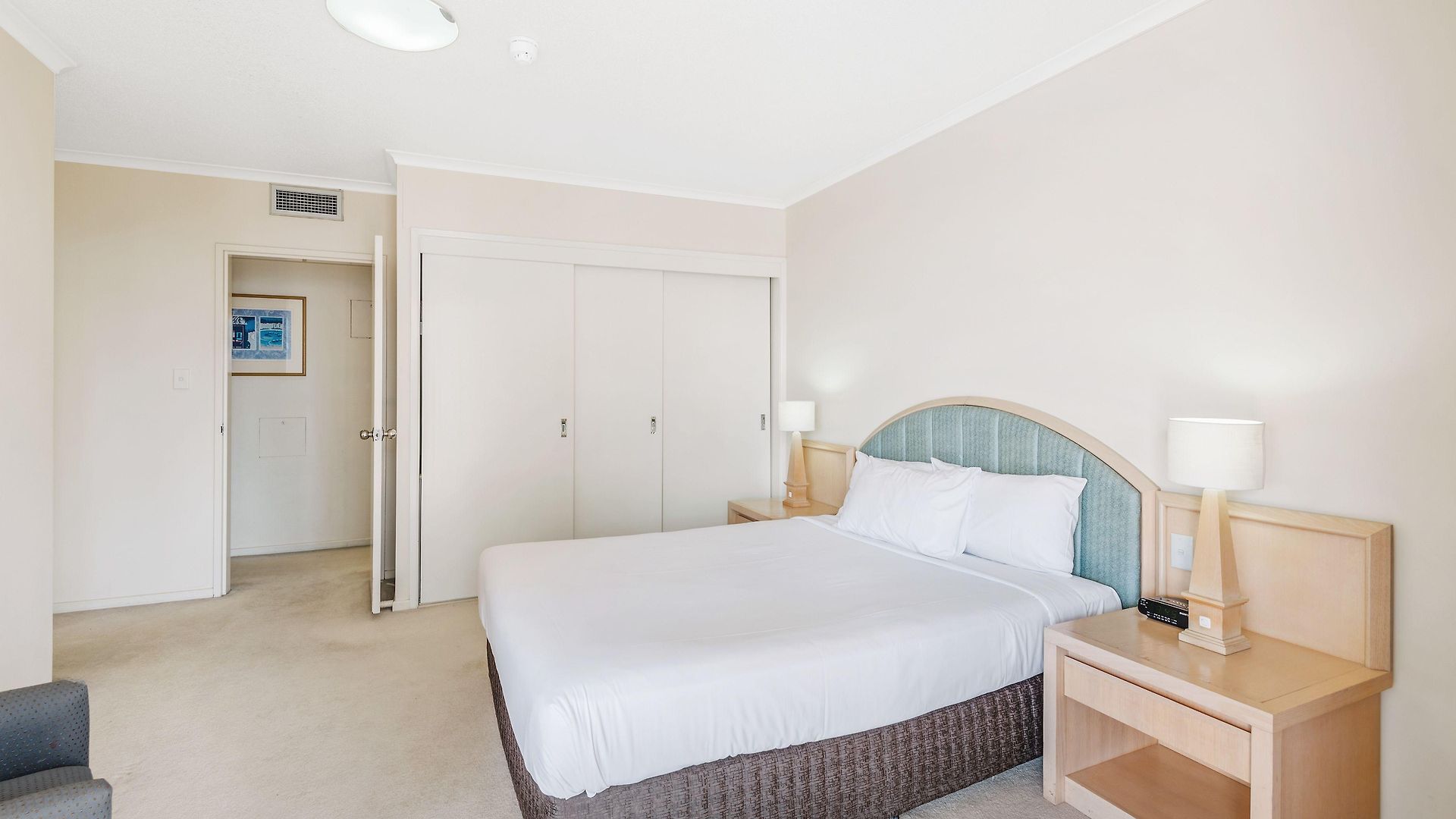 Dockside 4*