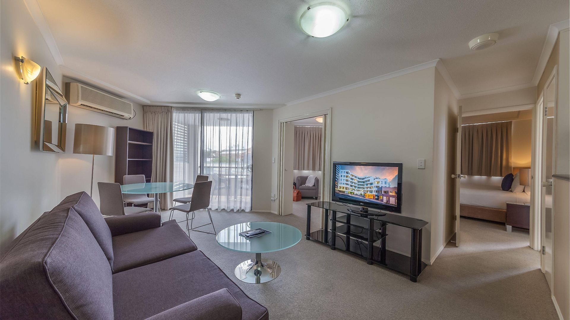 West End 4*