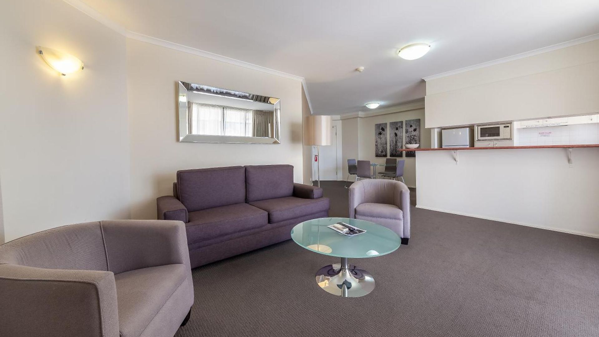 Aparthotel West End 4*