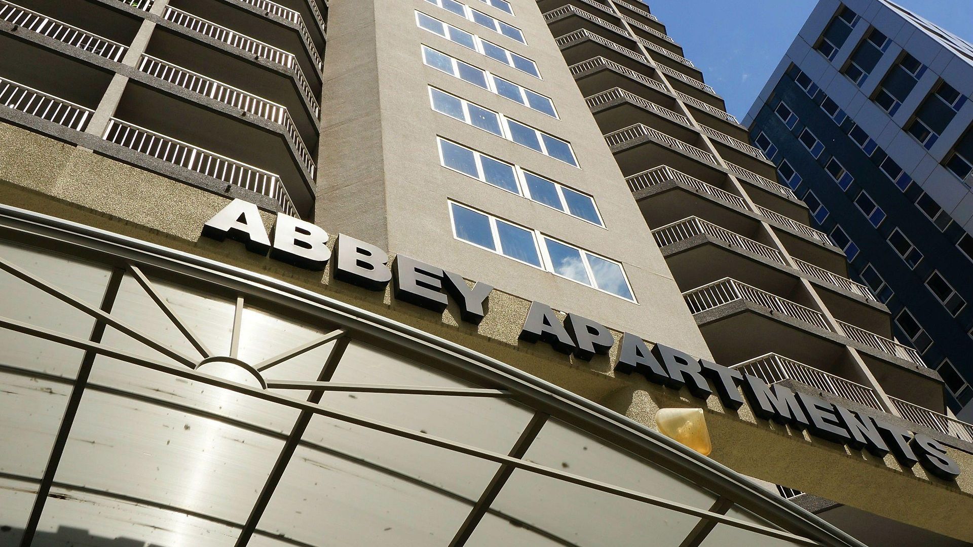 Abbey On Roma & Aparthotel