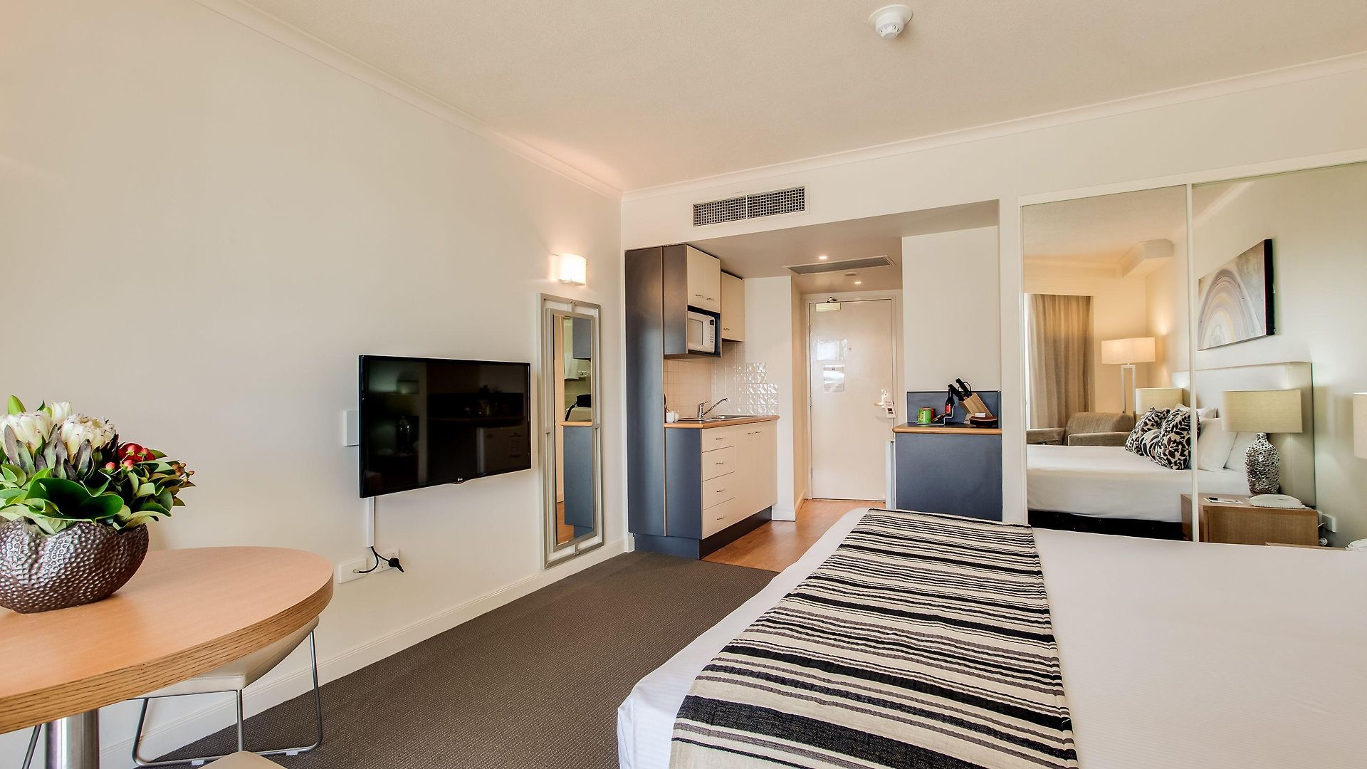Cosmo Brisbane