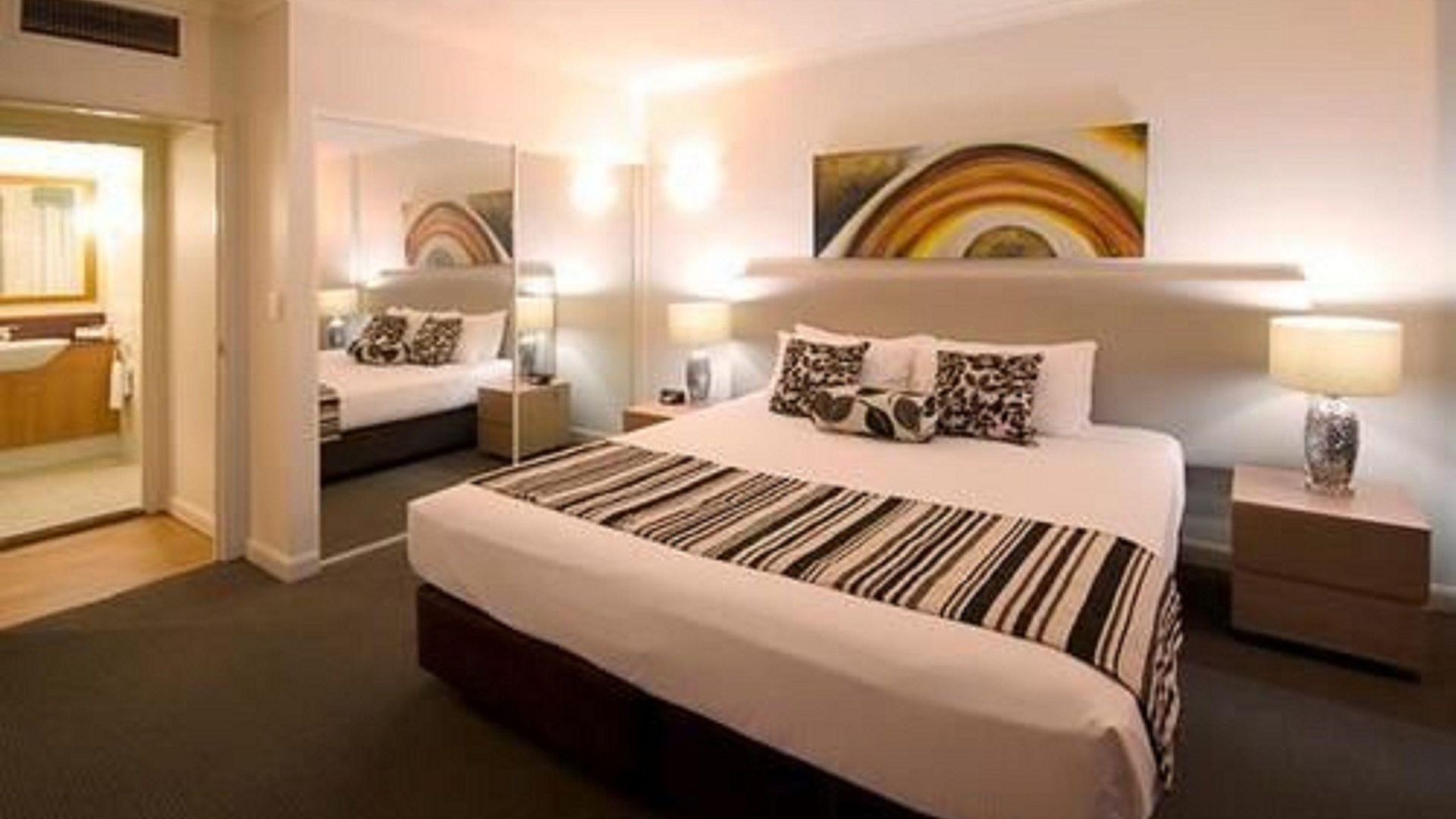 Cosmo Aparthotel