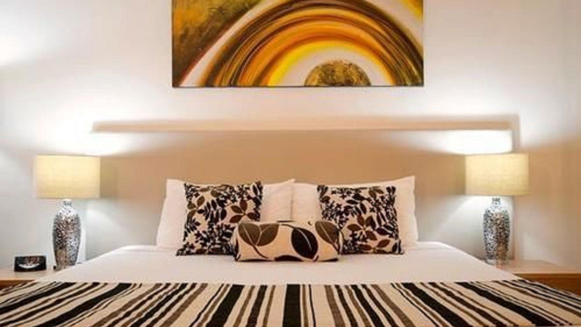 Cosmo 4* Brisbane