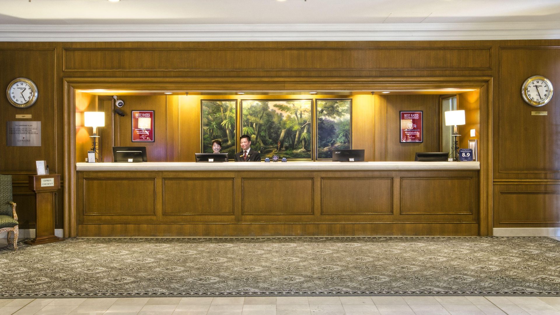 Stamford Plaza 5*