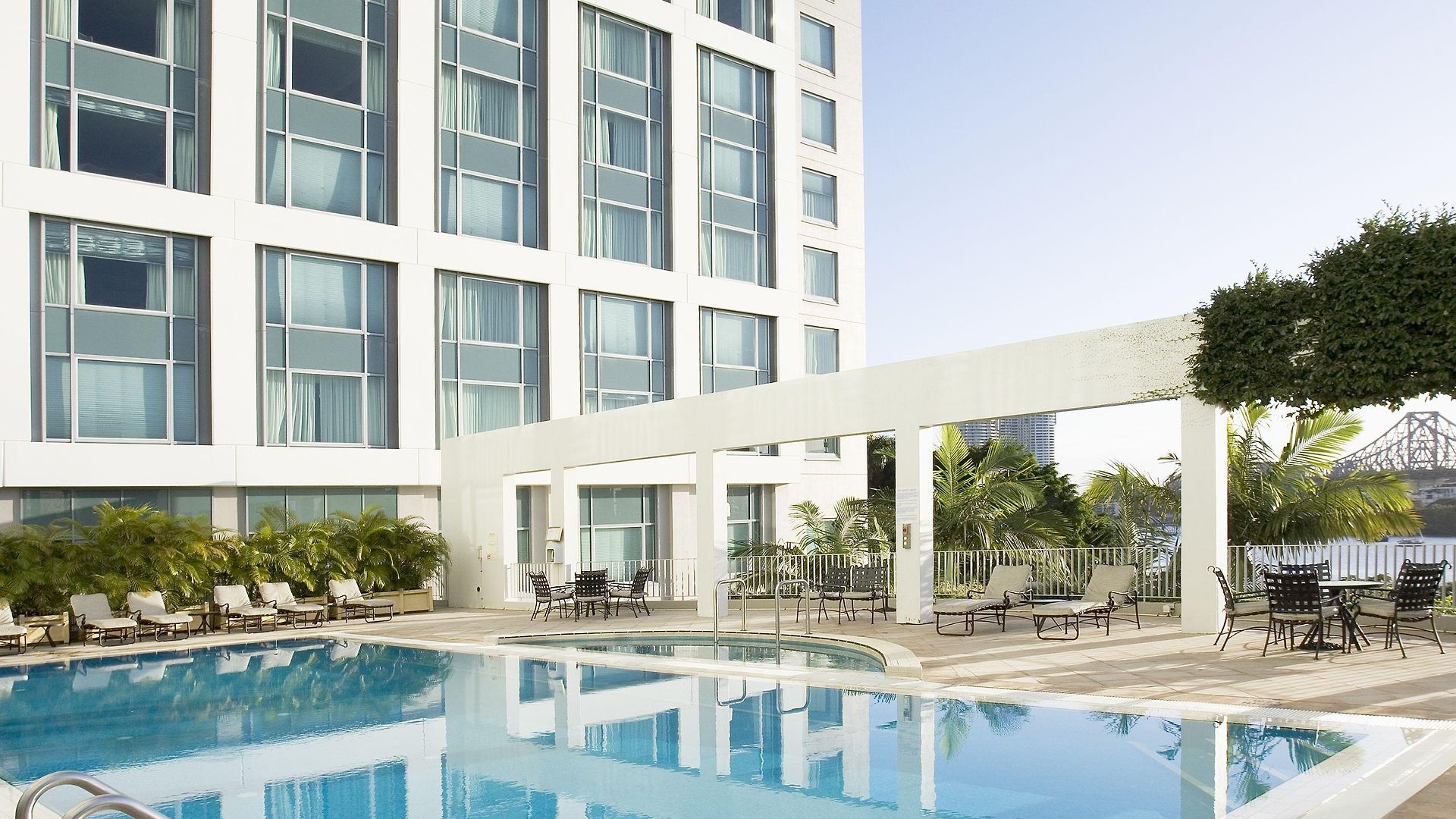 Stamford Plaza 5*