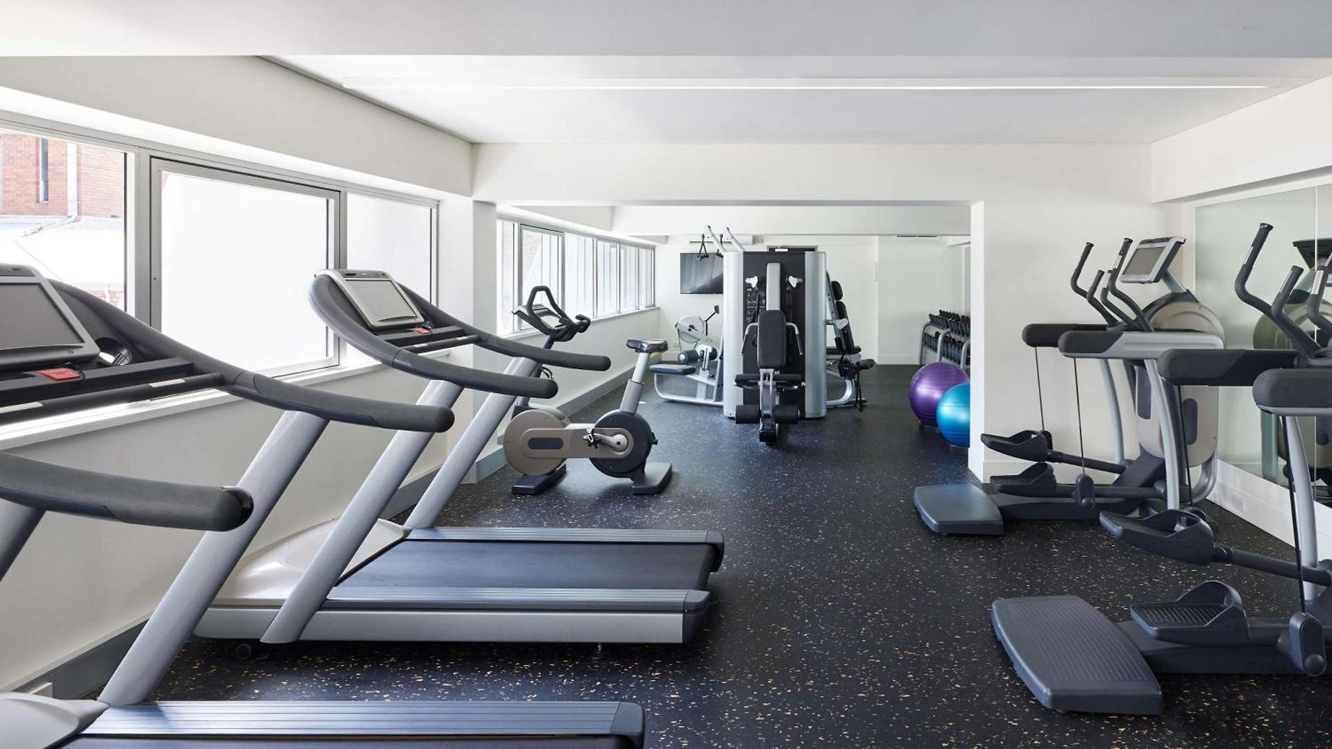 Hyatt Regency 5*