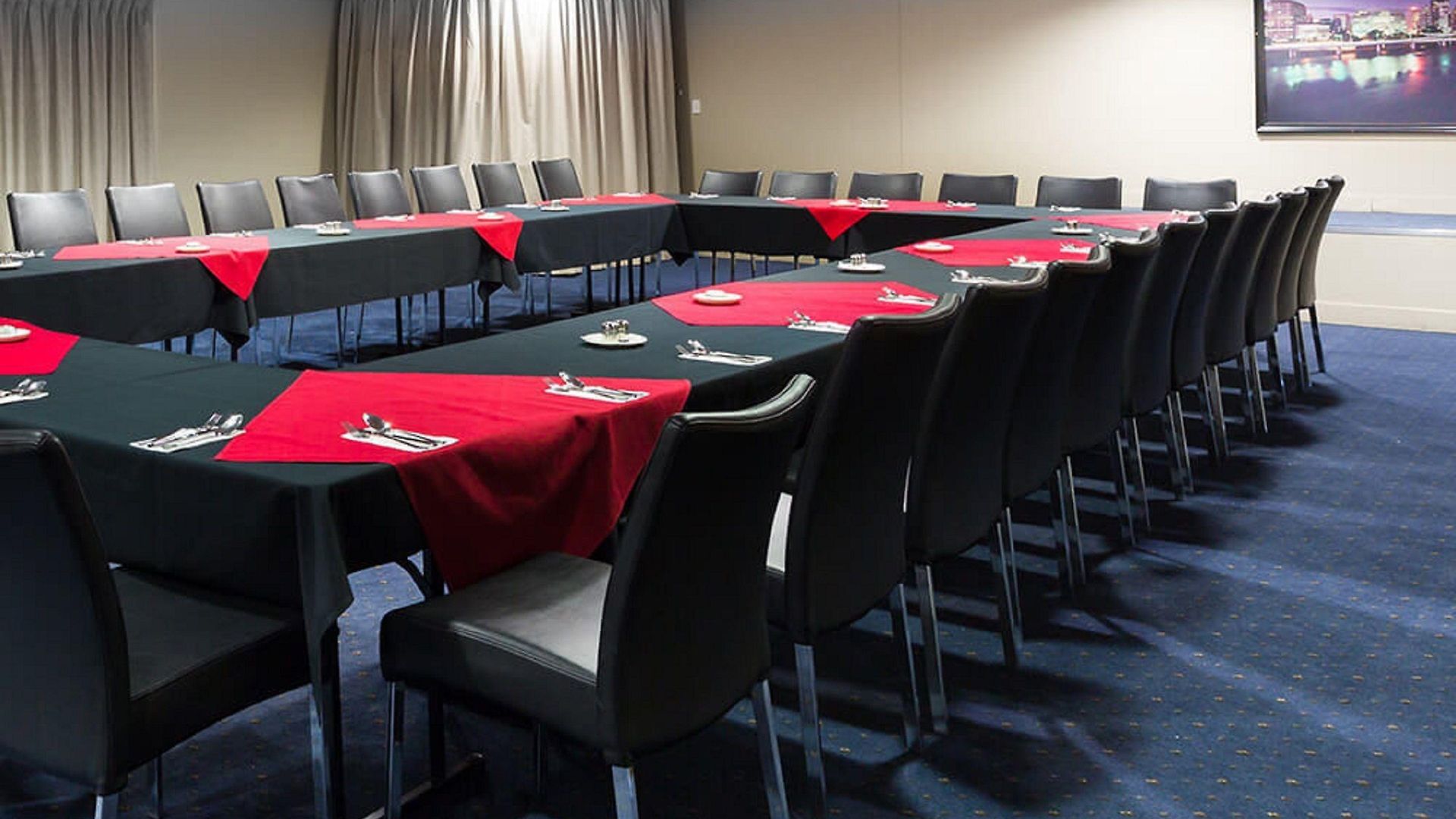 Riverside Southbank Hotel 4*